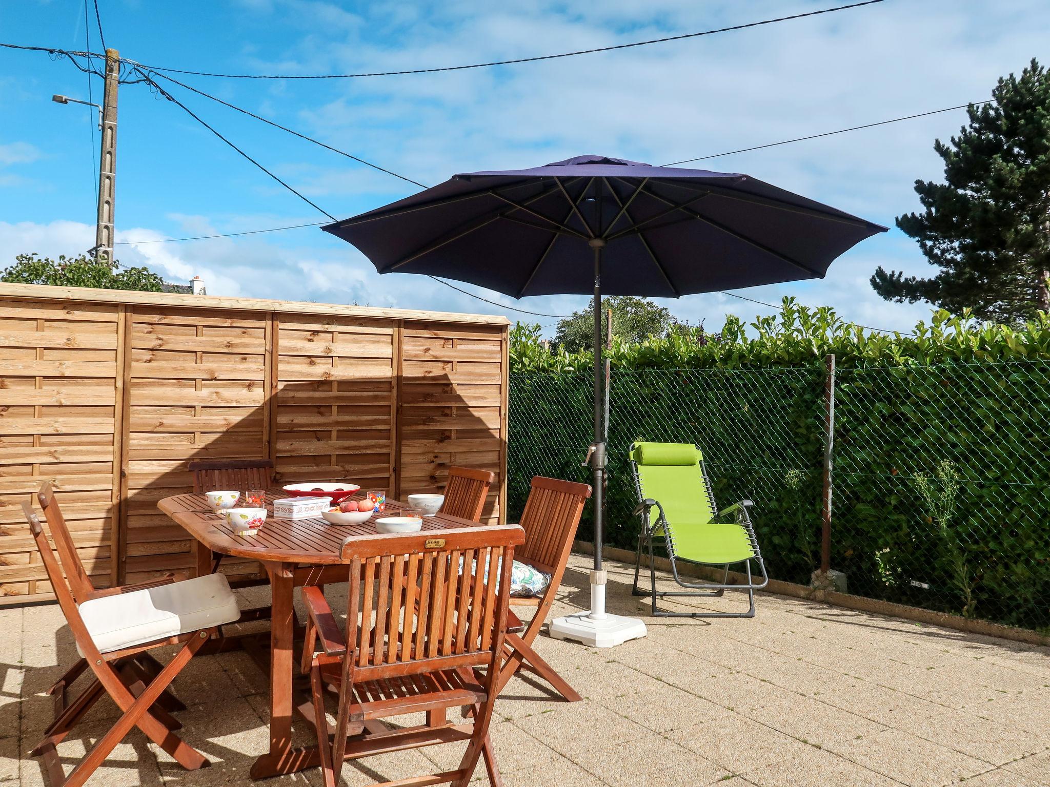 Photo 1 - Maison de 4 chambres à Plérin avec jardin et terrasse