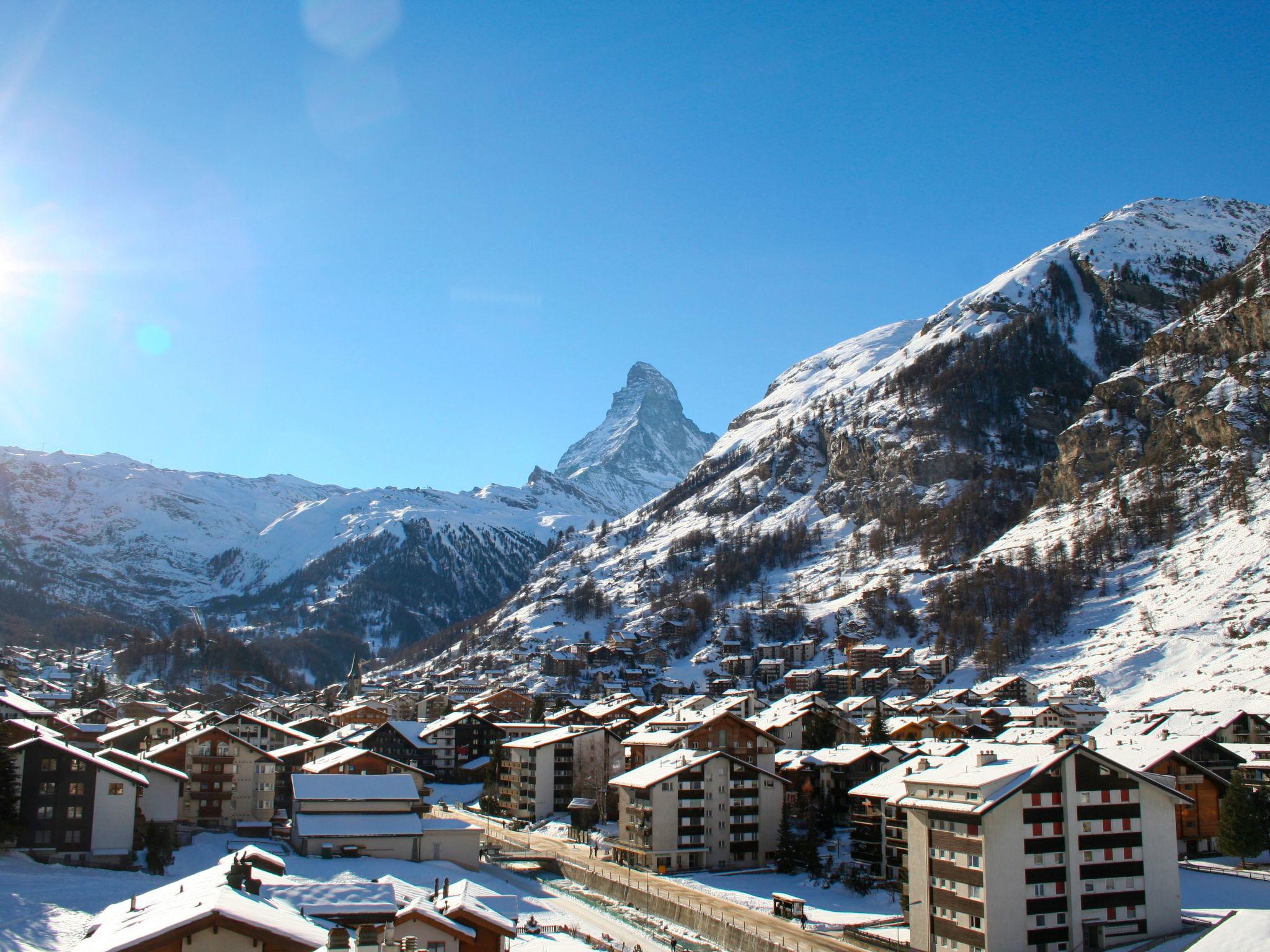 Foto 2 - Apartamento de 2 quartos em Zermatt com vista para a montanha