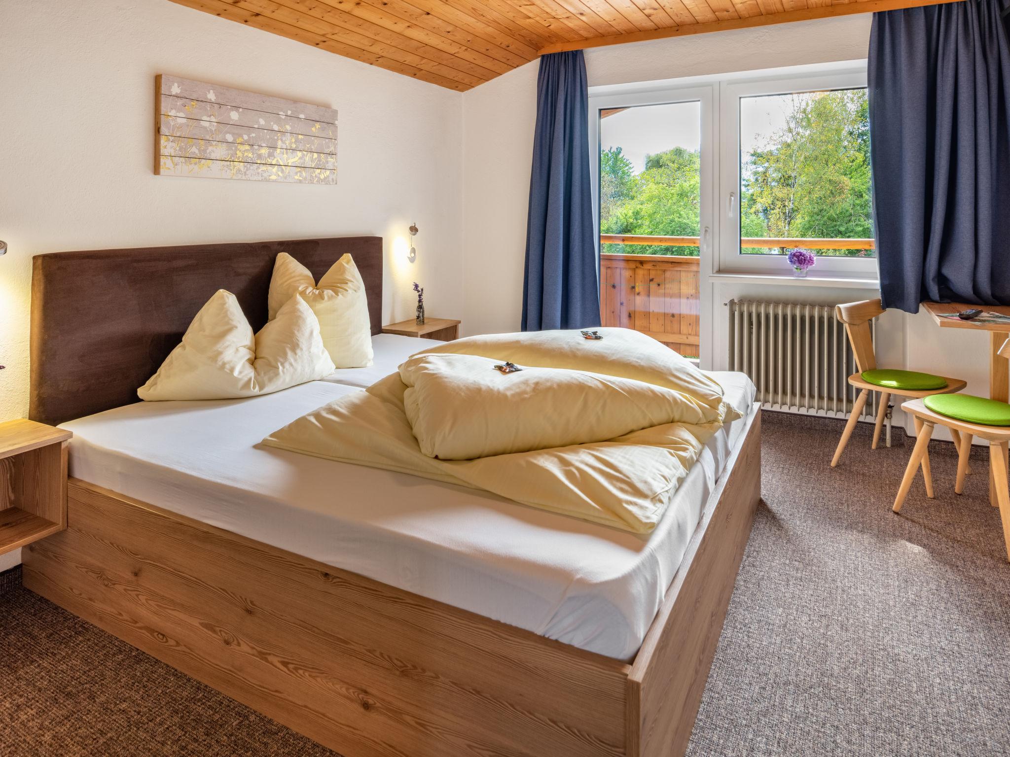 Foto 2 - Casa con 14 camere da letto a Fügen con vista sulle montagne