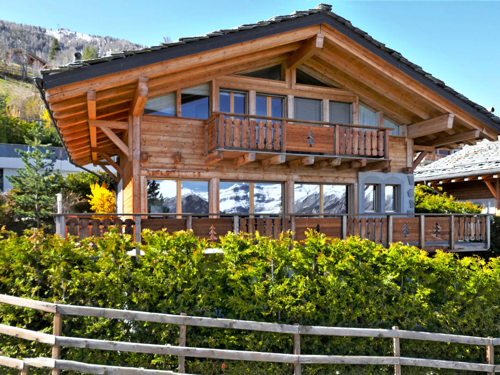 Photo 1 - 4 bedroom House in Nendaz with garden and mountain view