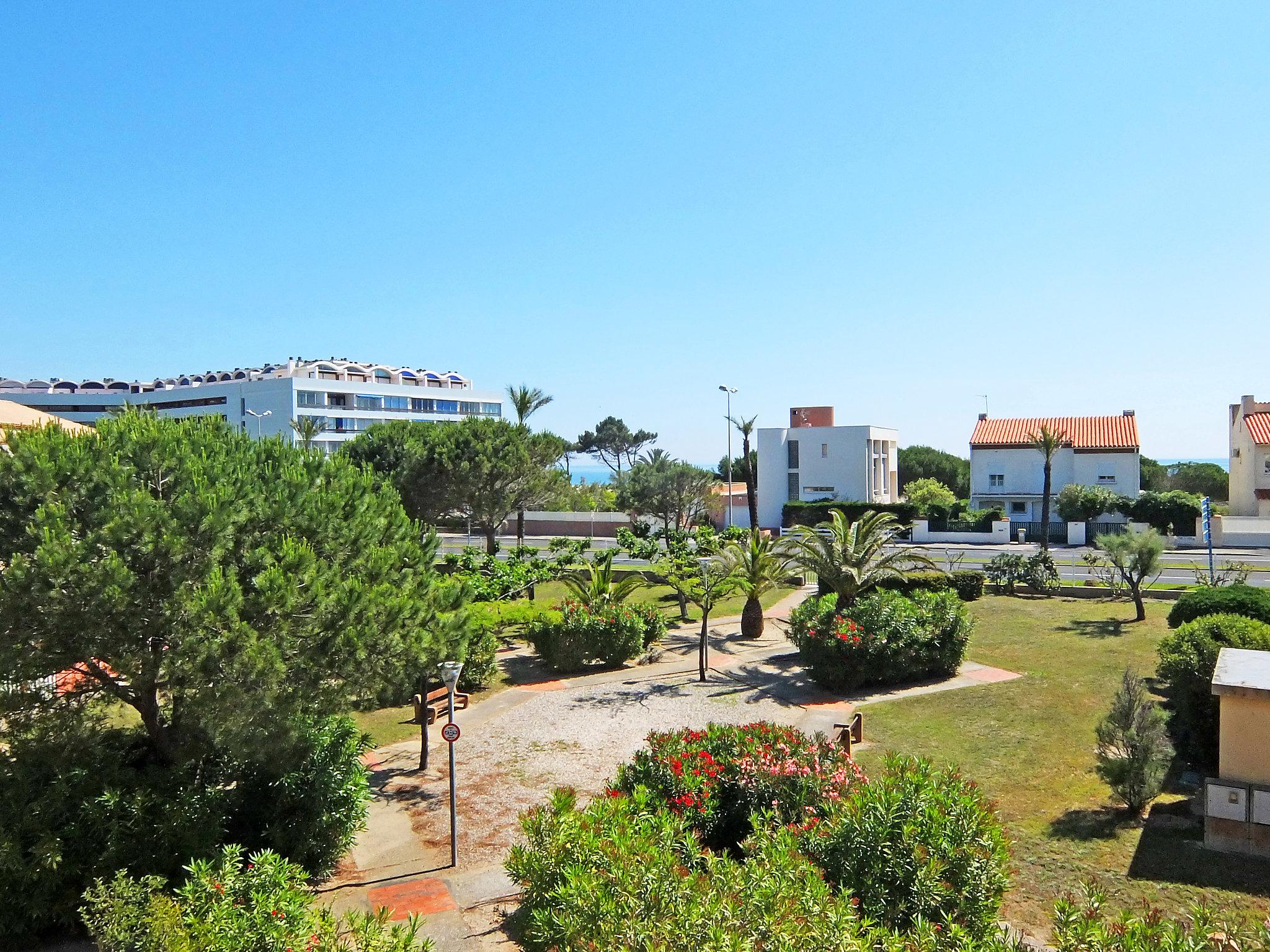 Foto 13 - Apartamento de 2 quartos em Saint-Cyprien com vistas do mar