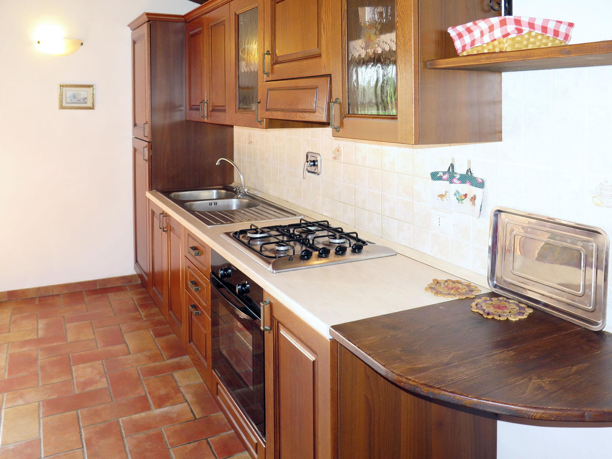 Photo 8 - 1 bedroom House in Casale Marittimo with terrace and sea view