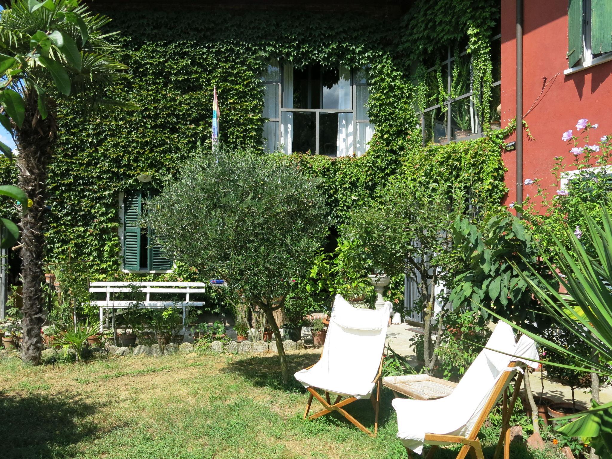Foto 13 - Haus mit 1 Schlafzimmer in Asti mit garten und terrasse