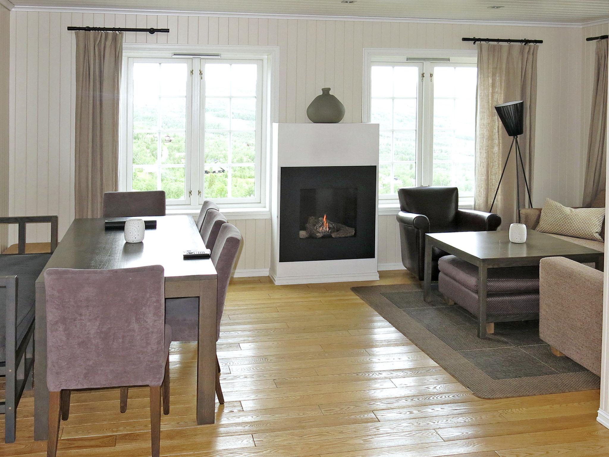 Photo 3 - 4 bedroom Apartment in Geilo with swimming pool and terrace