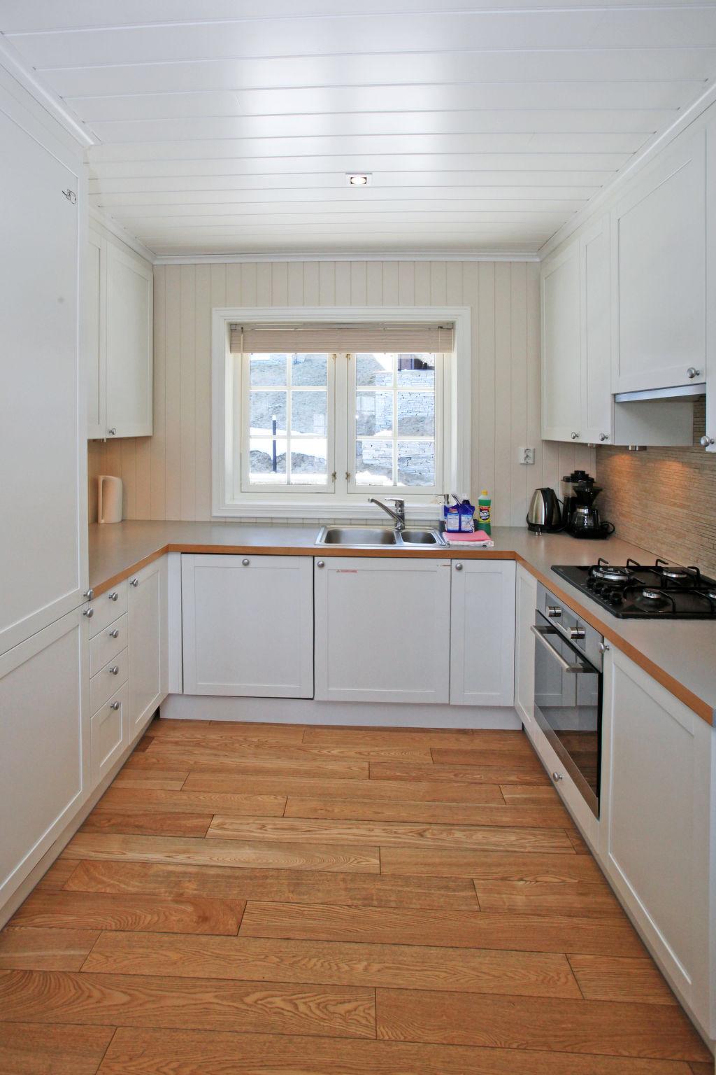 Photo 10 - 4 bedroom Apartment in Geilo with swimming pool and terrace