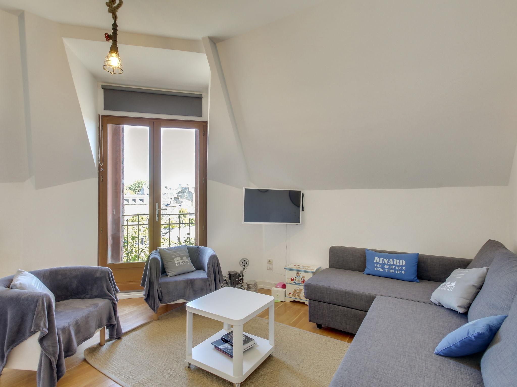 Foto 2 - Apartamento de 1 habitación en Dinard con vistas al mar