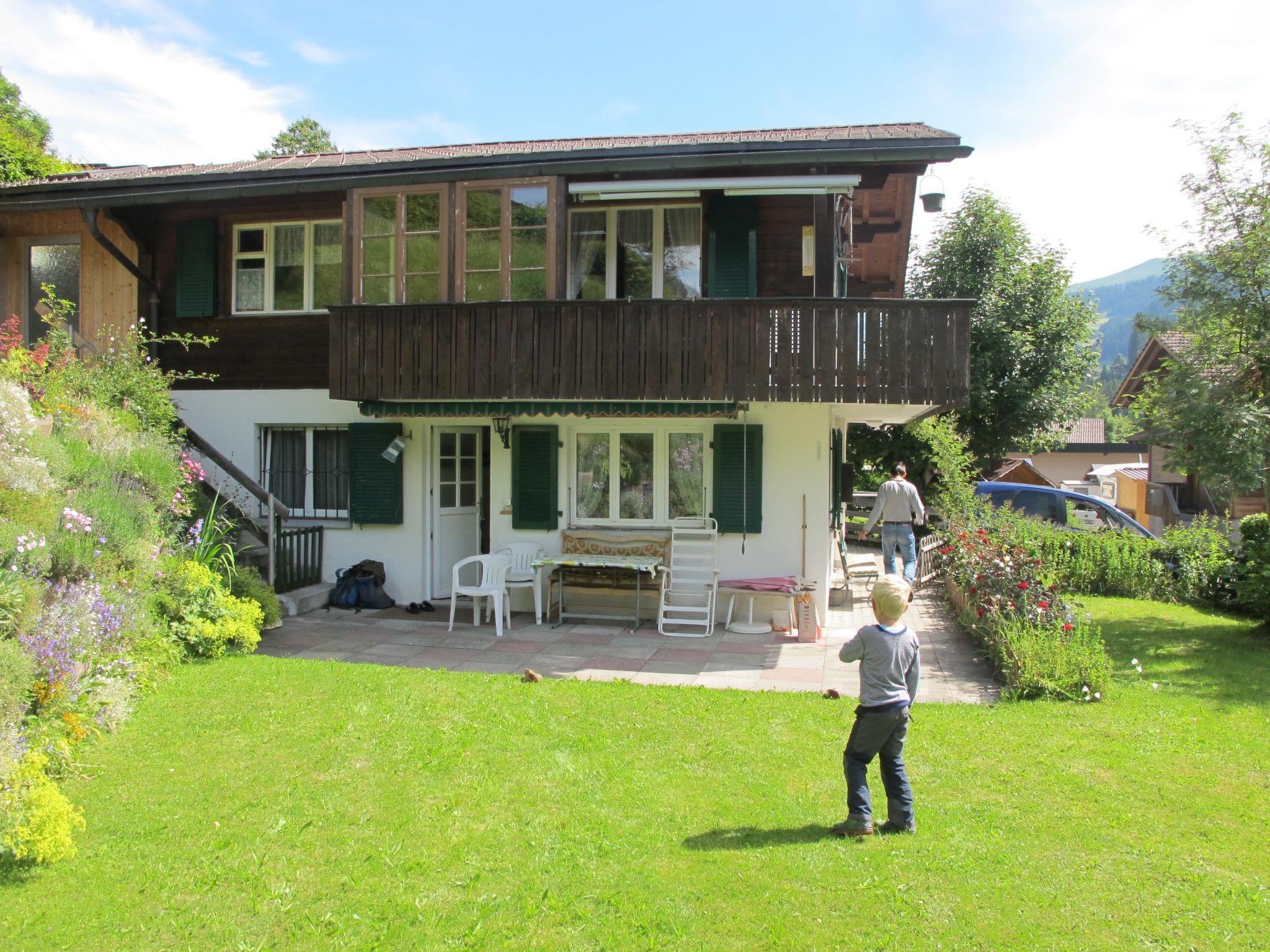 Photo 1 - Appartement de 2 chambres à Adelboden avec jardin