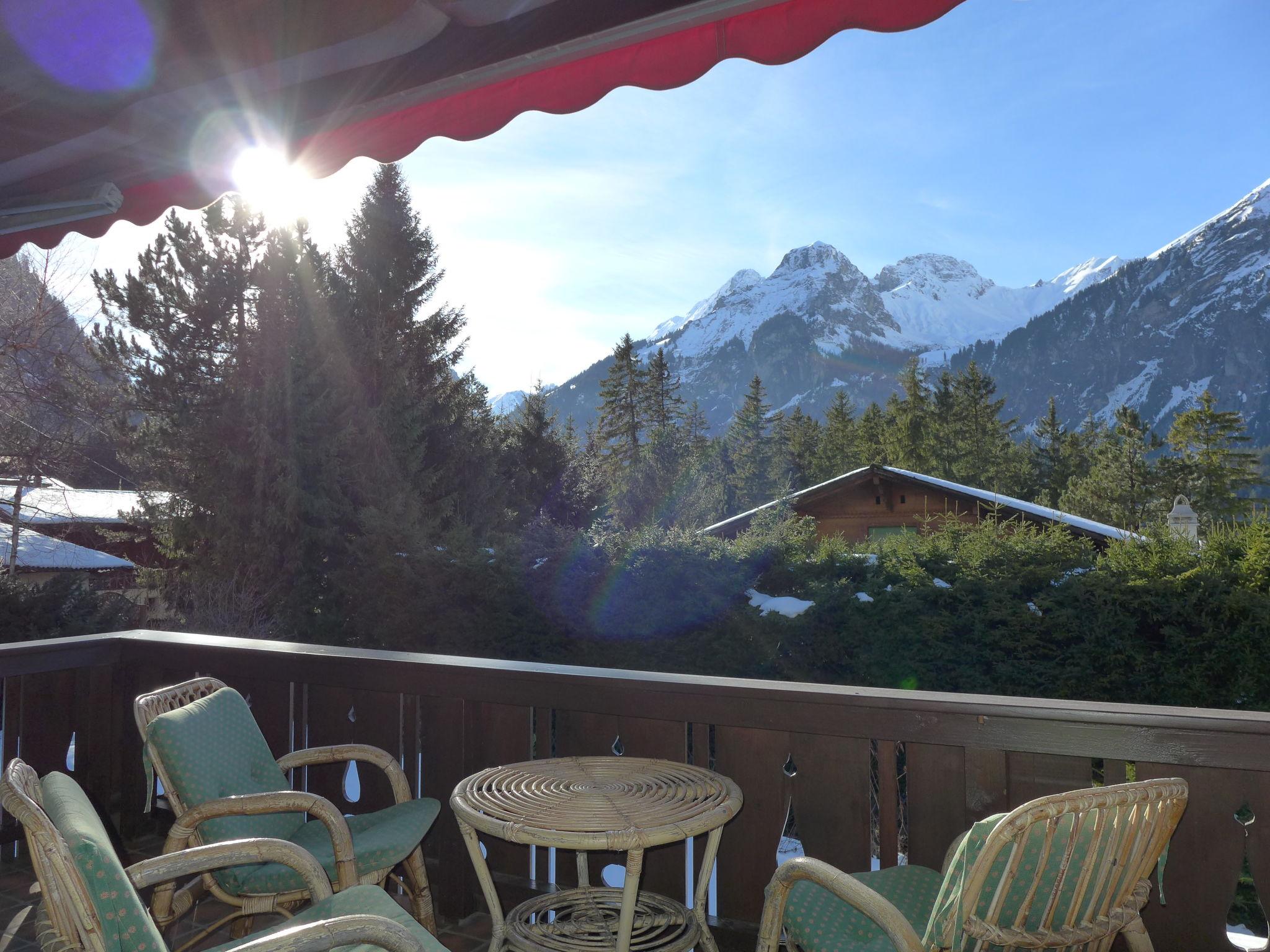 Foto 23 - Casa de 3 quartos em Kandersteg com jardim e vista para a montanha