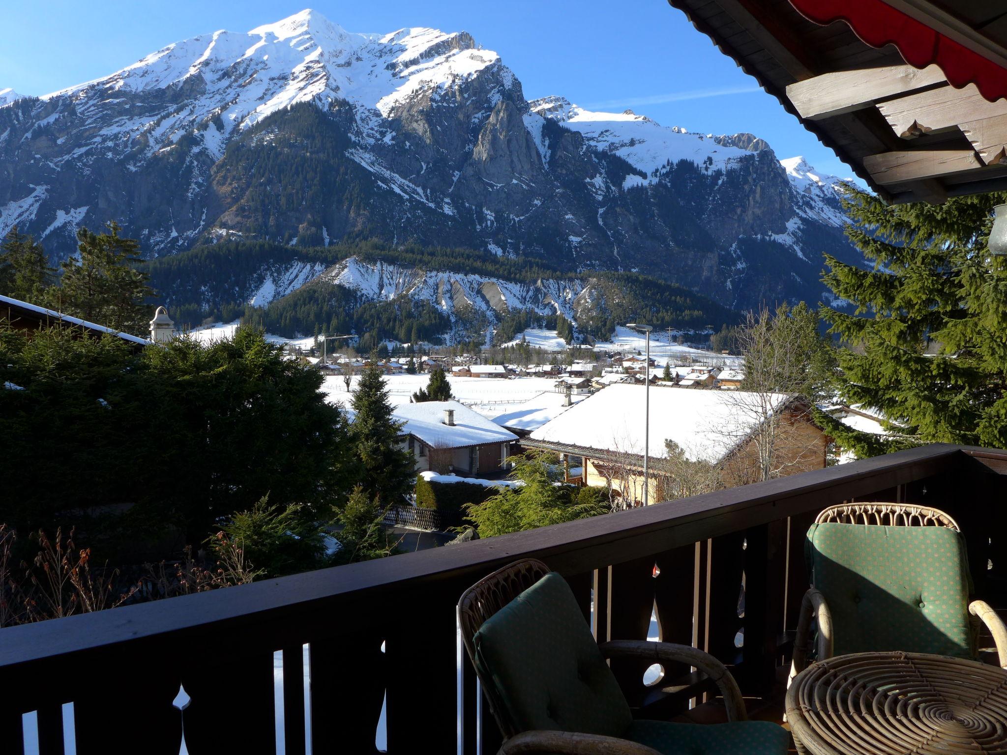 Foto 24 - Casa de 3 quartos em Kandersteg com jardim e vista para a montanha