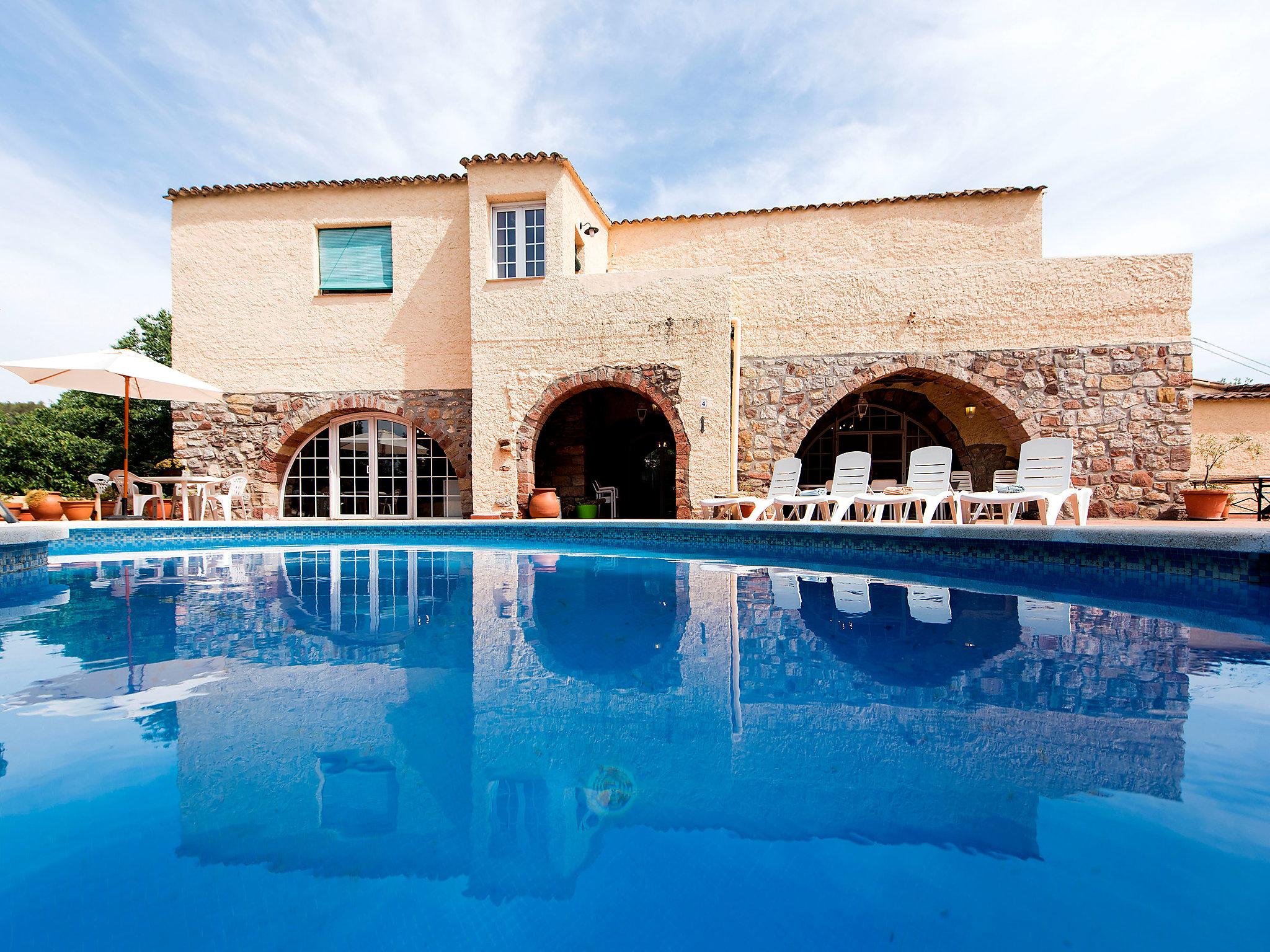 Photo 15 - 4 bedroom House in Viladecavalls with private pool and garden