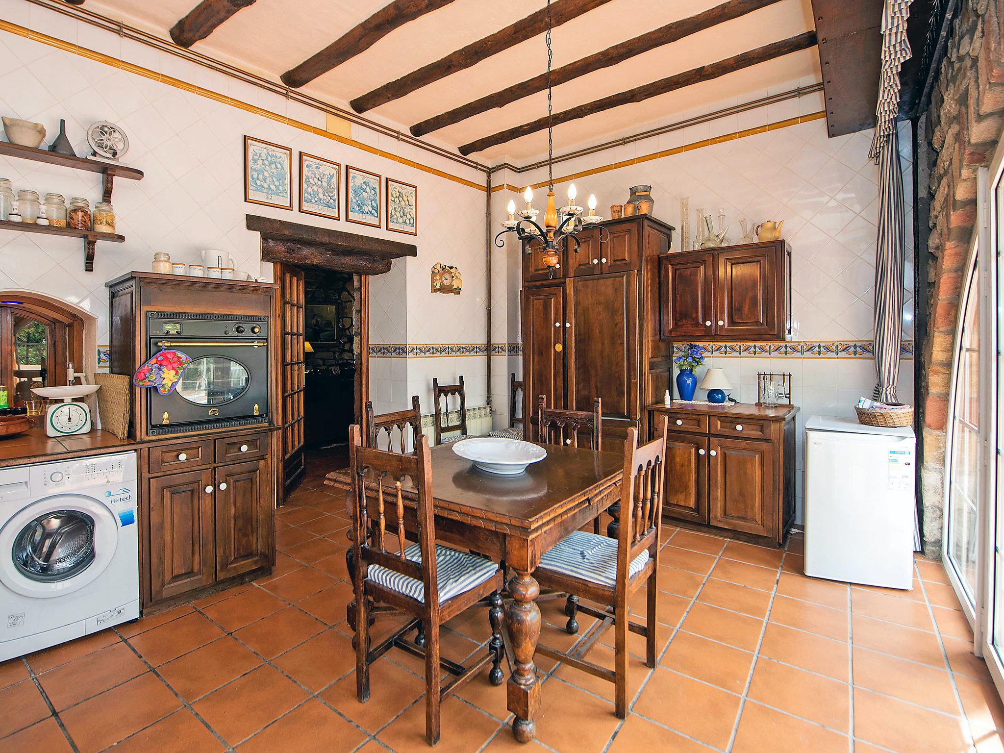 Photo 7 - 4 bedroom House in Viladecavalls with private pool and garden