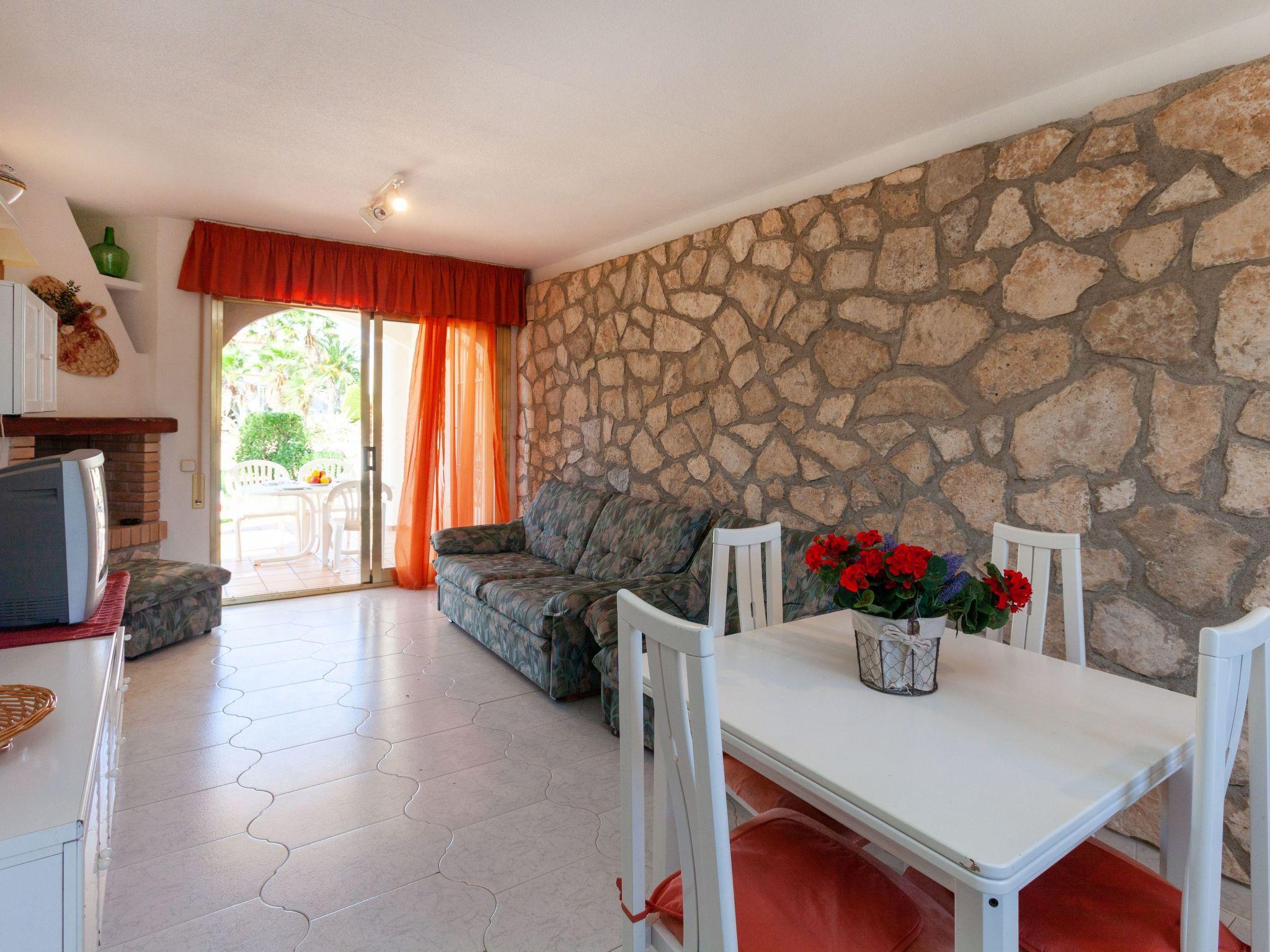 Photo 4 - 3 bedroom House in l'Ametlla de Mar with swimming pool and garden