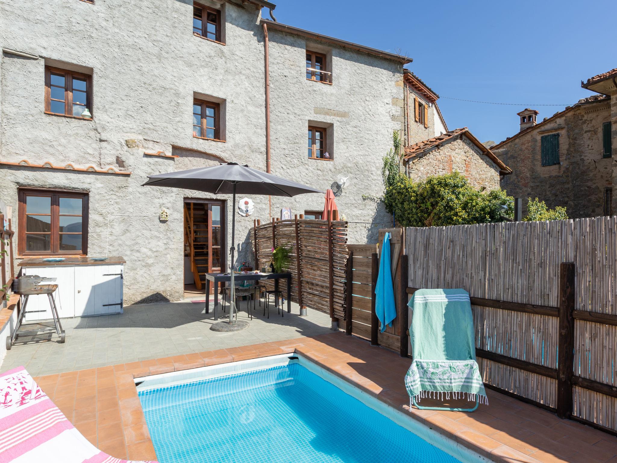 Photo 22 - Maison de 2 chambres à Bagni di Lucca avec piscine privée et jardin