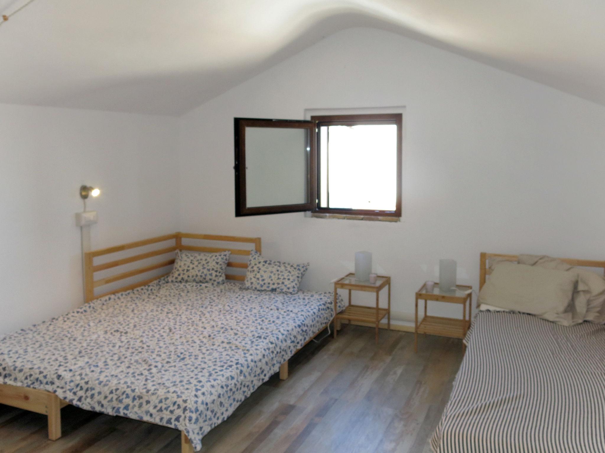 Photo 11 - 2 bedroom House in Roseto degli Abruzzi with swimming pool and garden