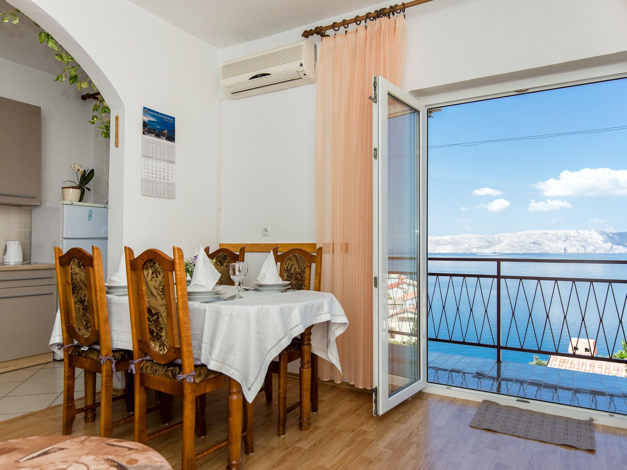 Photo 2 - 2 bedroom Apartment in Senj with terrace and sea view