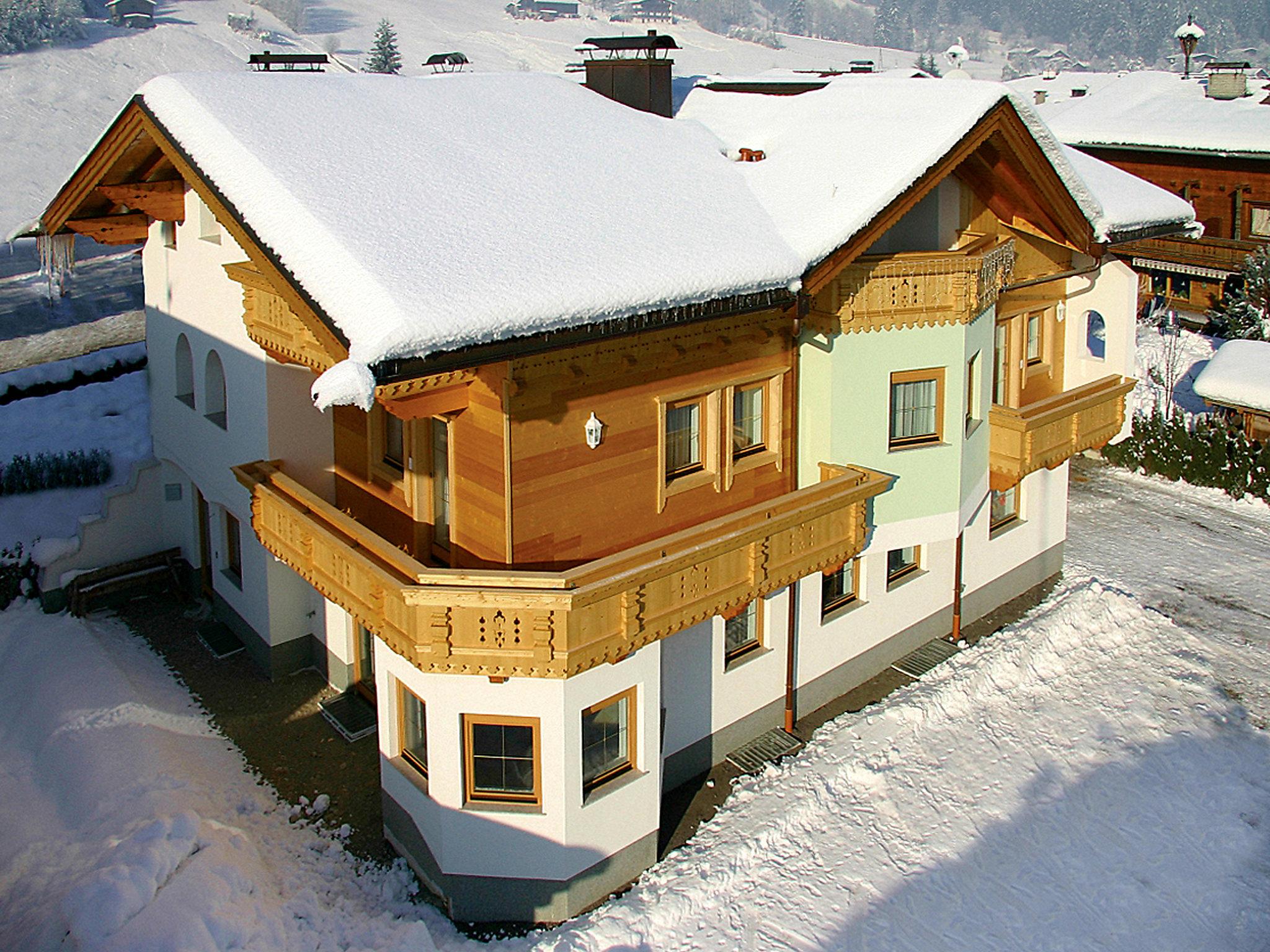 Photo 21 - Appartement de 3 chambres à Aschau im Zillertal avec sauna et vues sur la montagne