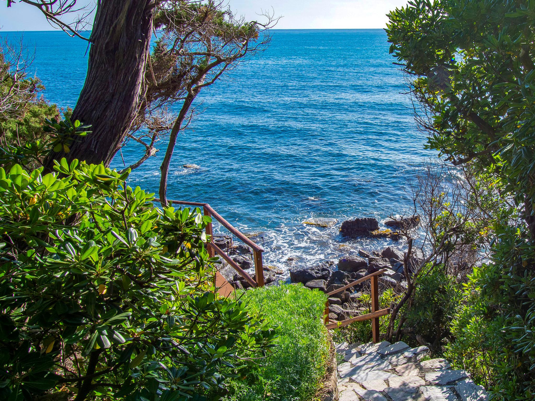 Foto 6 - Haus mit 4 Schlafzimmern in Rosignano Marittimo mit garten und blick aufs meer