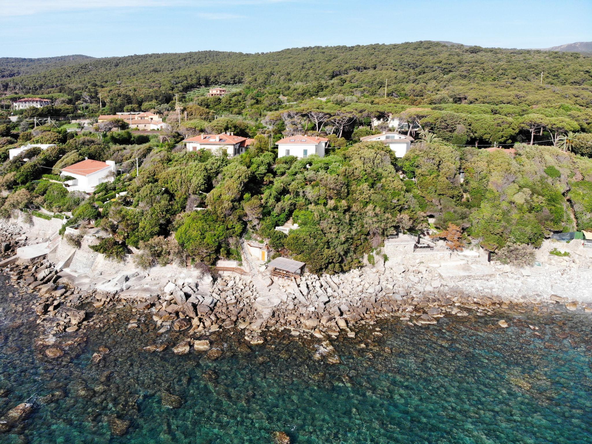 Foto 1 - Casa con 4 camere da letto a Rosignano Marittimo con giardino e vista mare