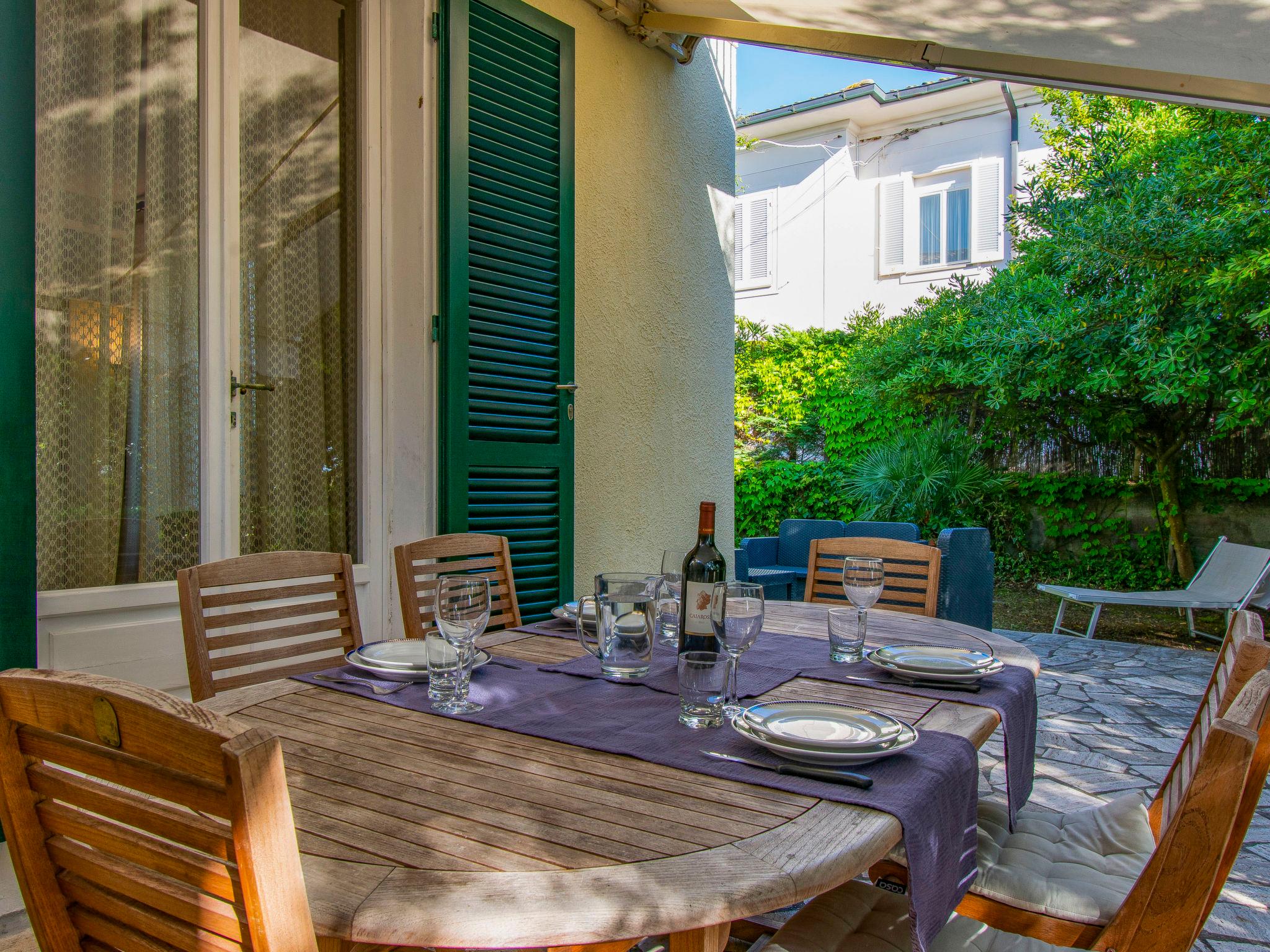 Photo 30 - Maison de 4 chambres à Rosignano Marittimo avec jardin et vues à la mer