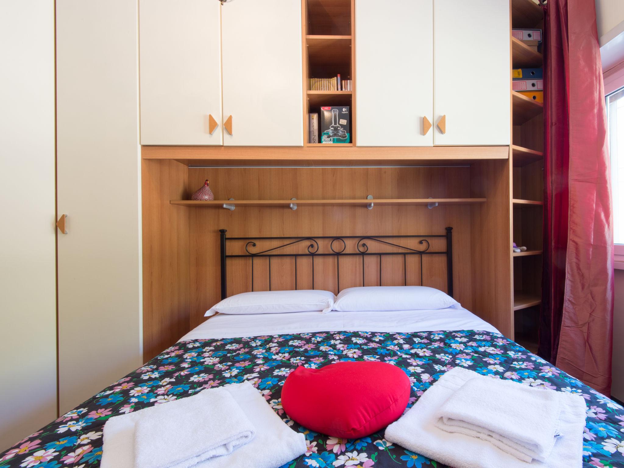 Foto 33 - Apartment mit 2 Schlafzimmern in Rom