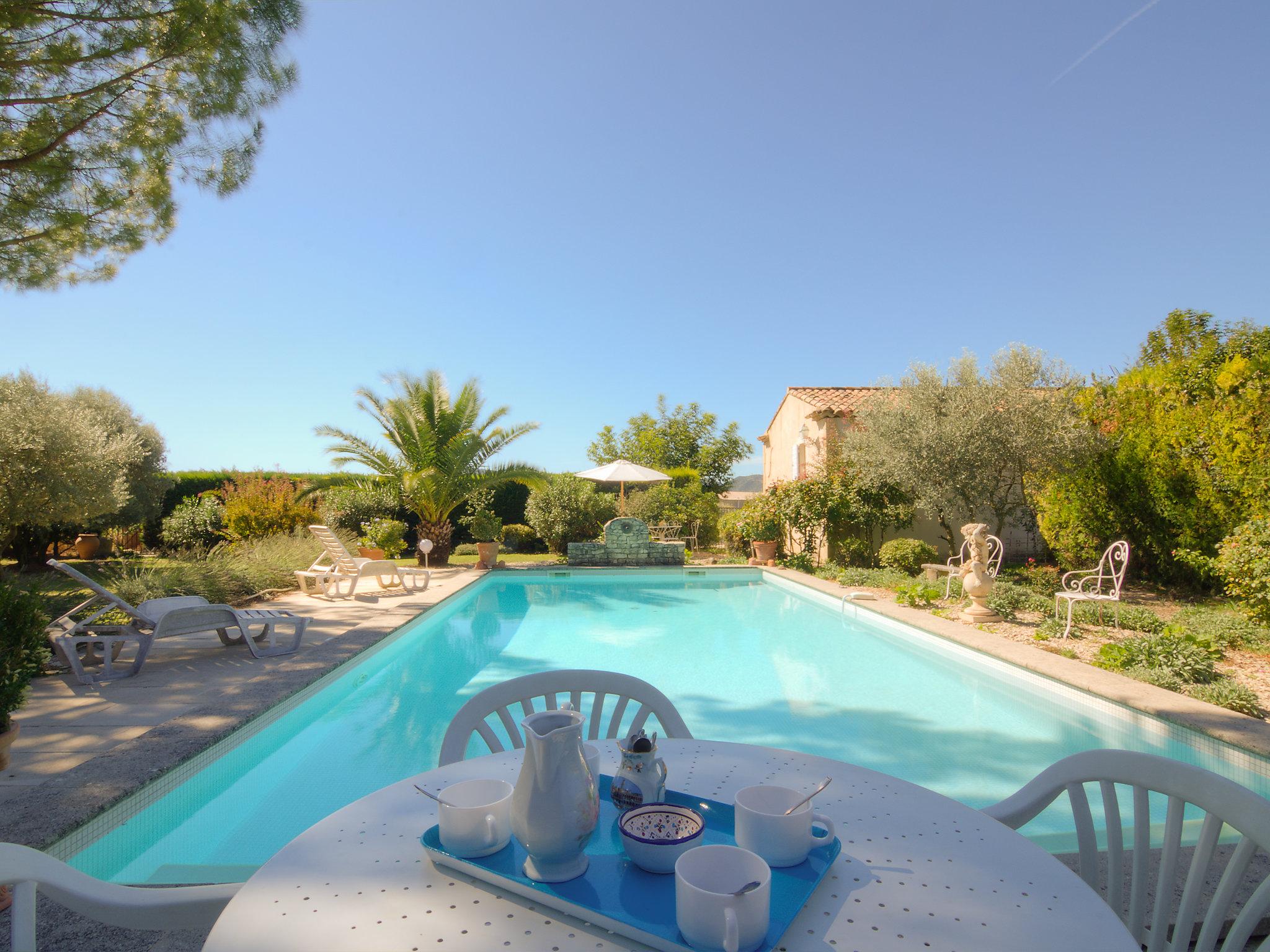 Foto 1 - Casa con 2 camere da letto a Villelaure con piscina privata e terrazza
