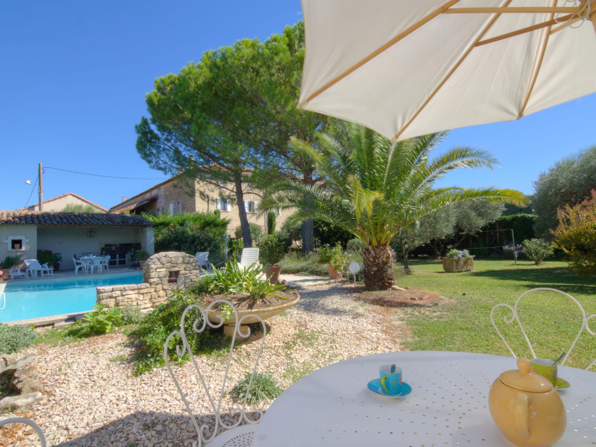 Foto 8 - Casa de 2 quartos em Villelaure com piscina privada e terraço