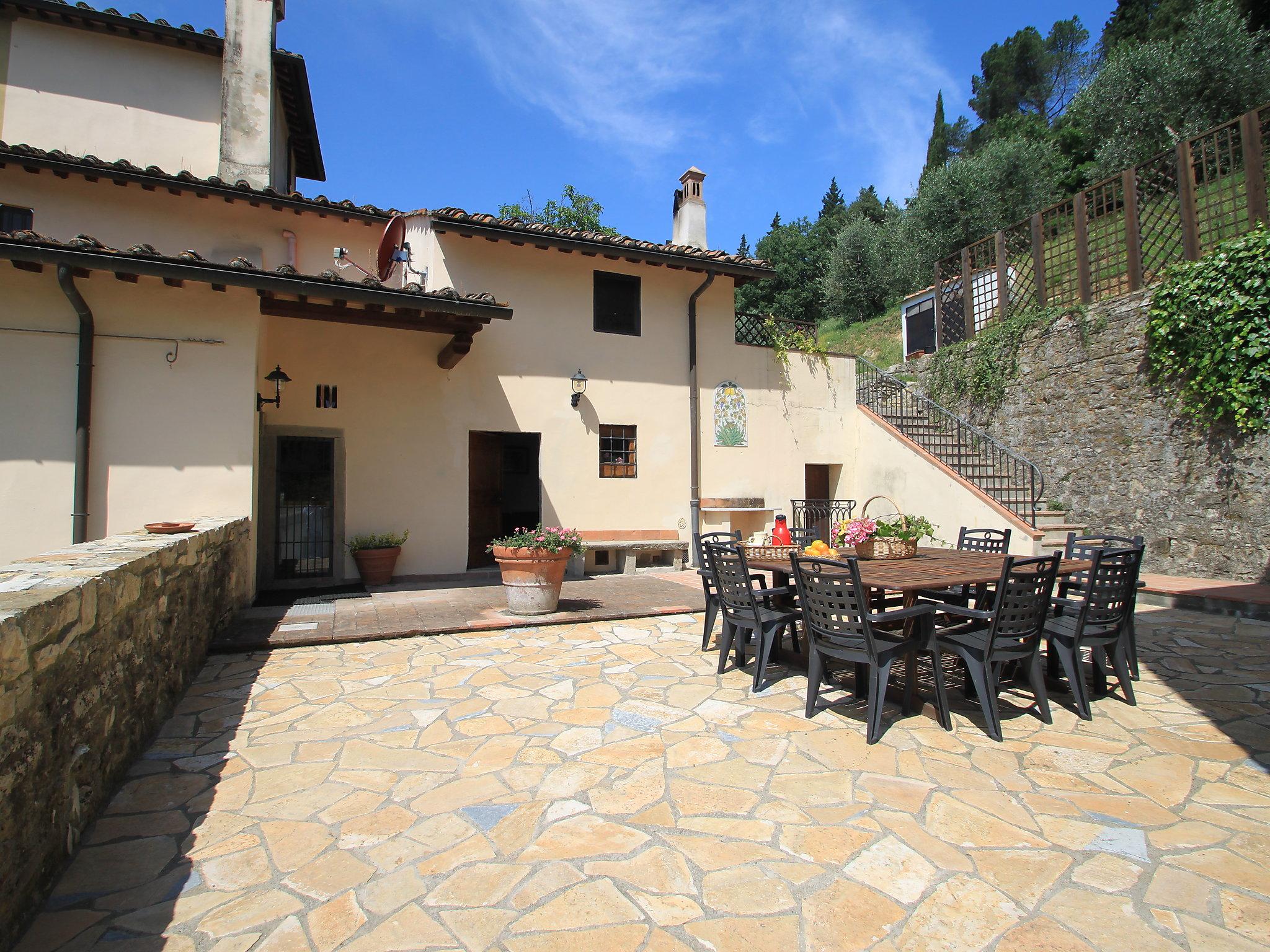 Photo 44 - Maison de 6 chambres à Pontassieve avec piscine privée et jardin