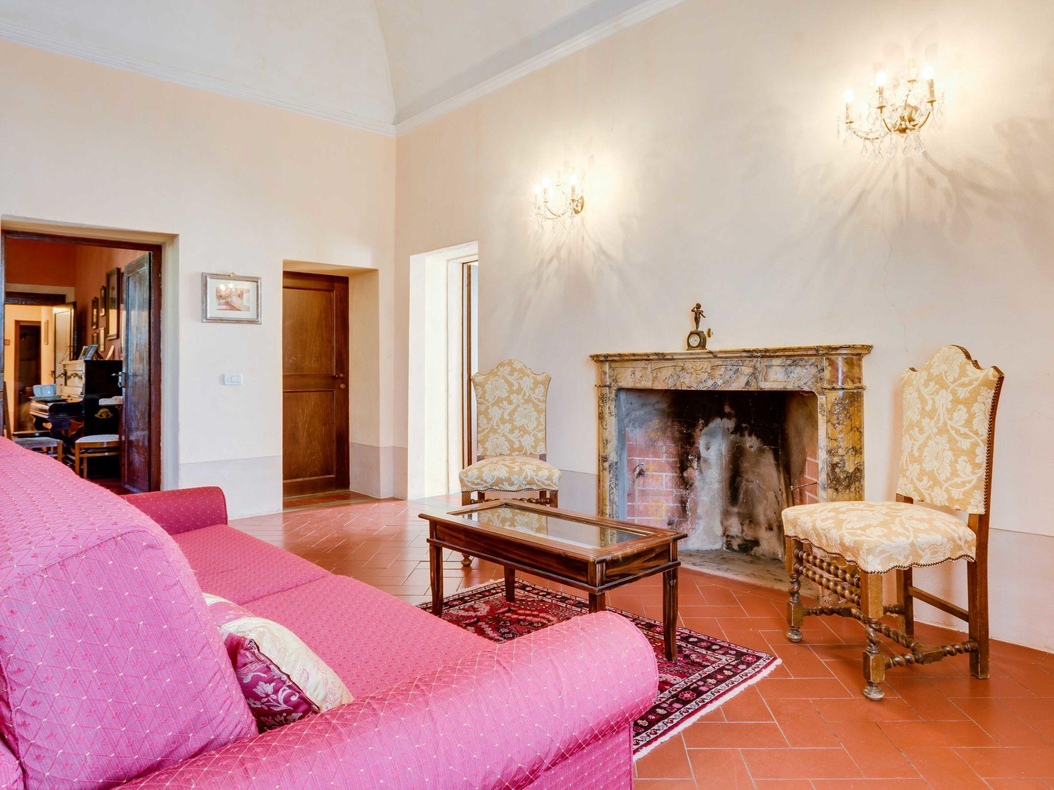 Photo 20 - 7 bedroom House in Serravalle Pistoiese with private pool and garden