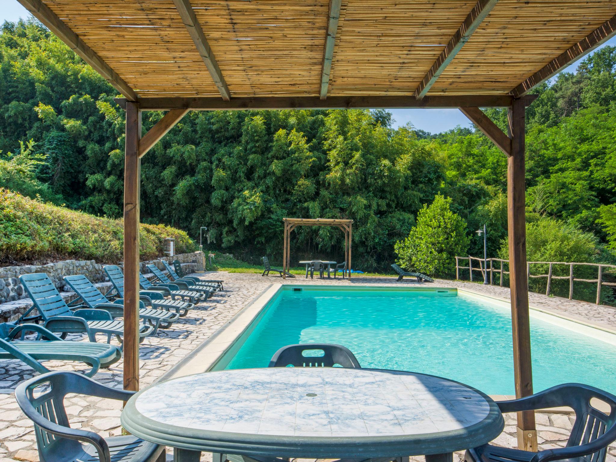 Foto 8 - Casa de 7 quartos em Serravalle Pistoiese com piscina privada e jardim