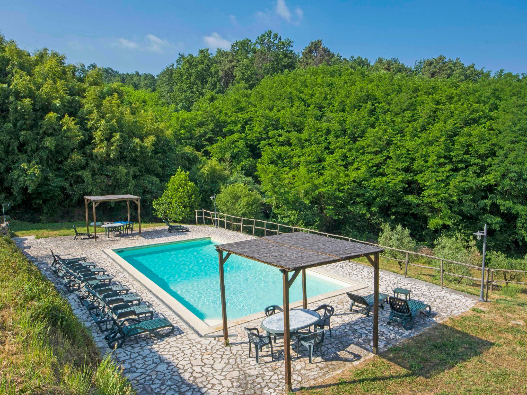 Foto 49 - Casa de 7 habitaciones en Serravalle Pistoiese con piscina privada y jardín