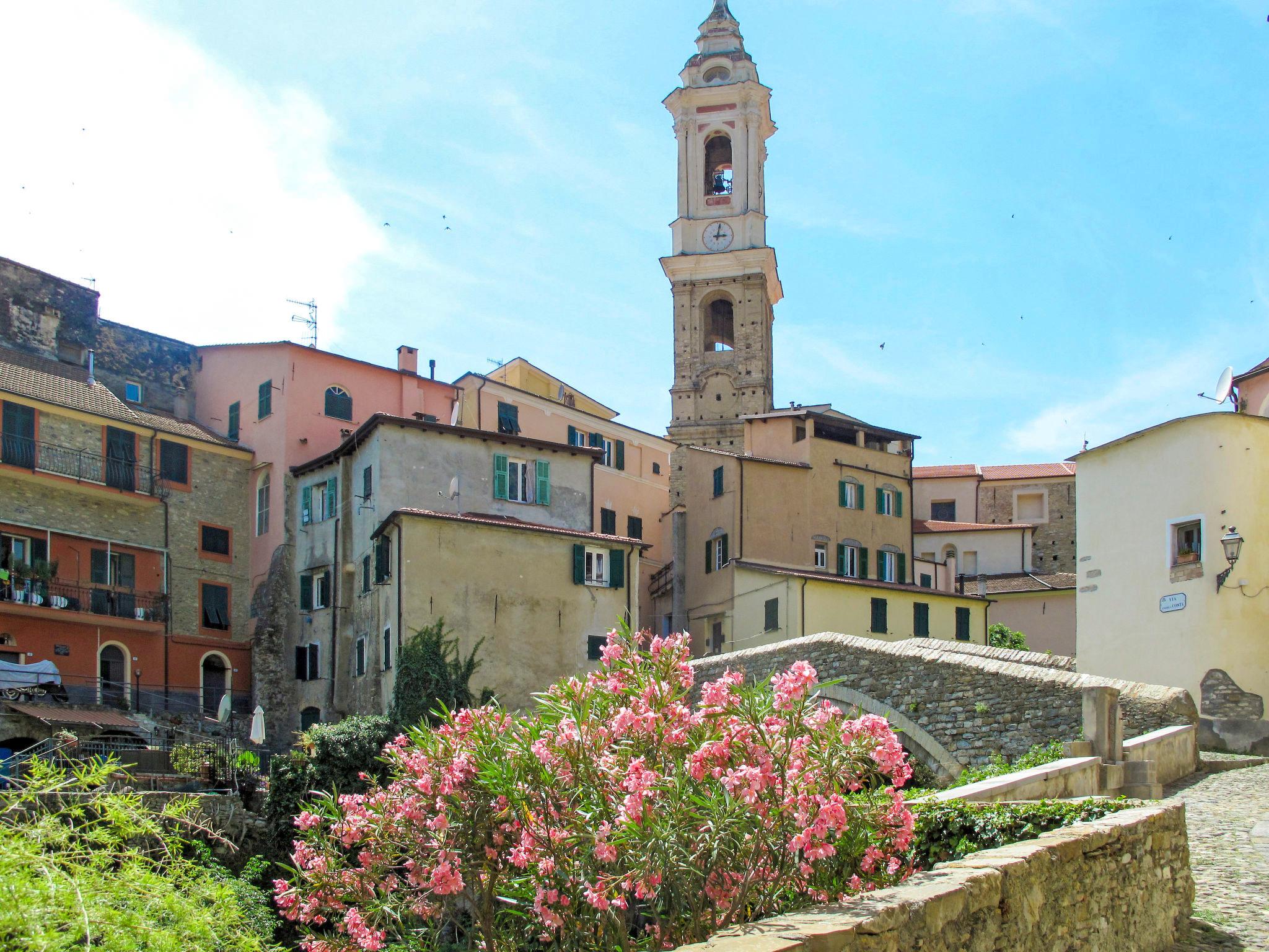 Photo 15 - 3 bedroom Apartment in Dolcedo with garden