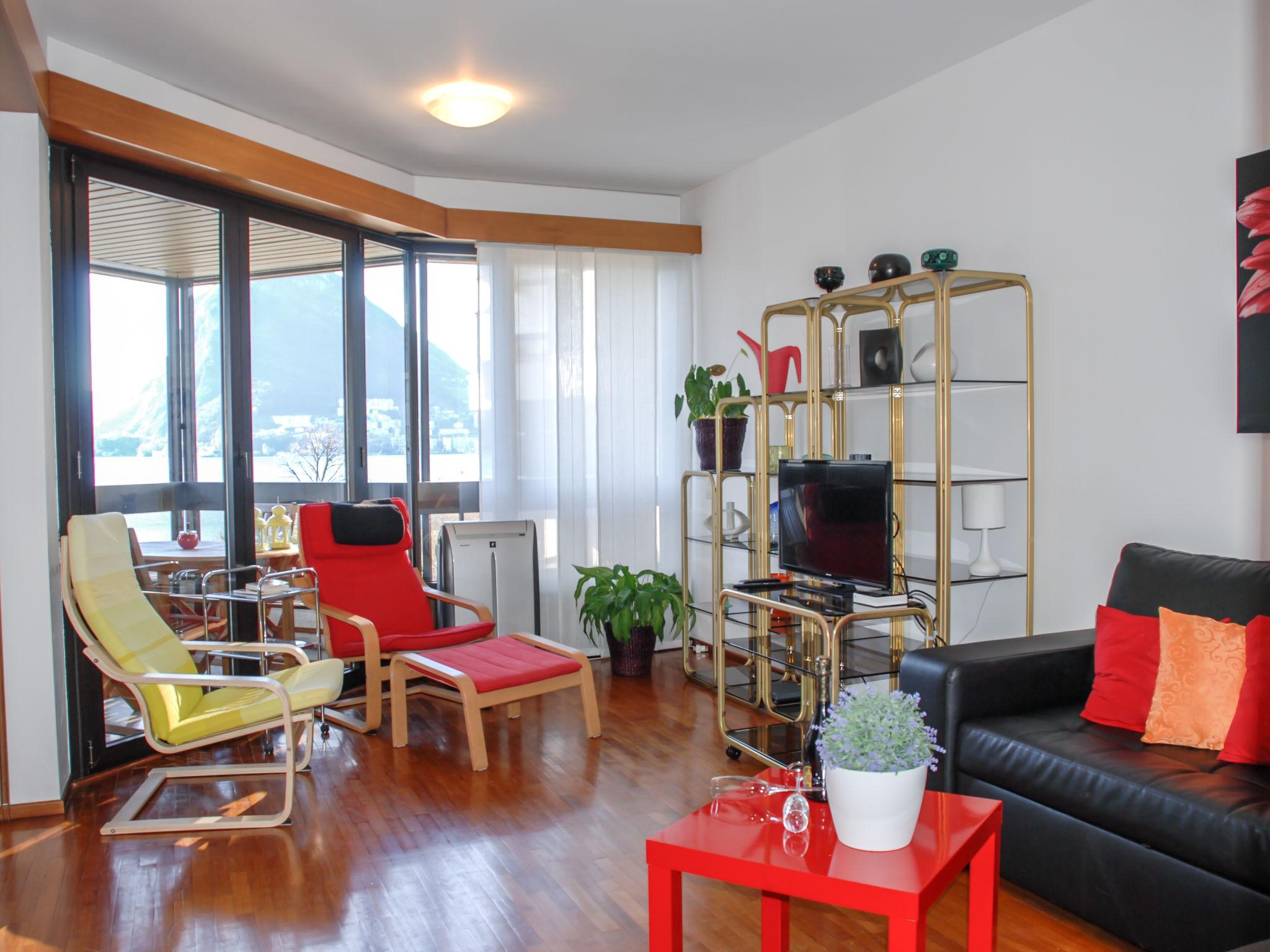 Foto 5 - Apartamento de 2 quartos em Lugano com vista para a montanha