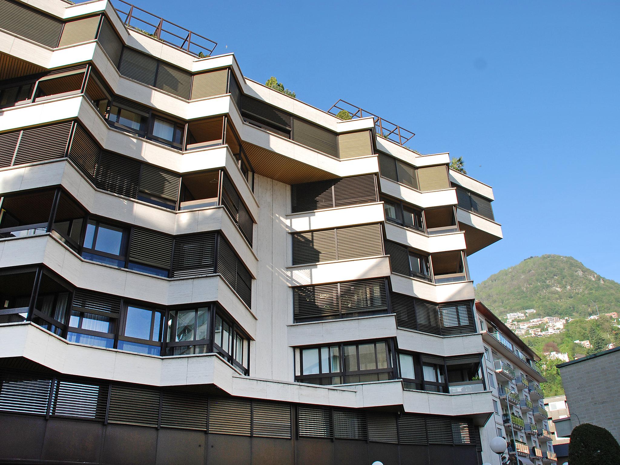 Foto 13 - Apartamento de 2 quartos em Lugano com vista para a montanha