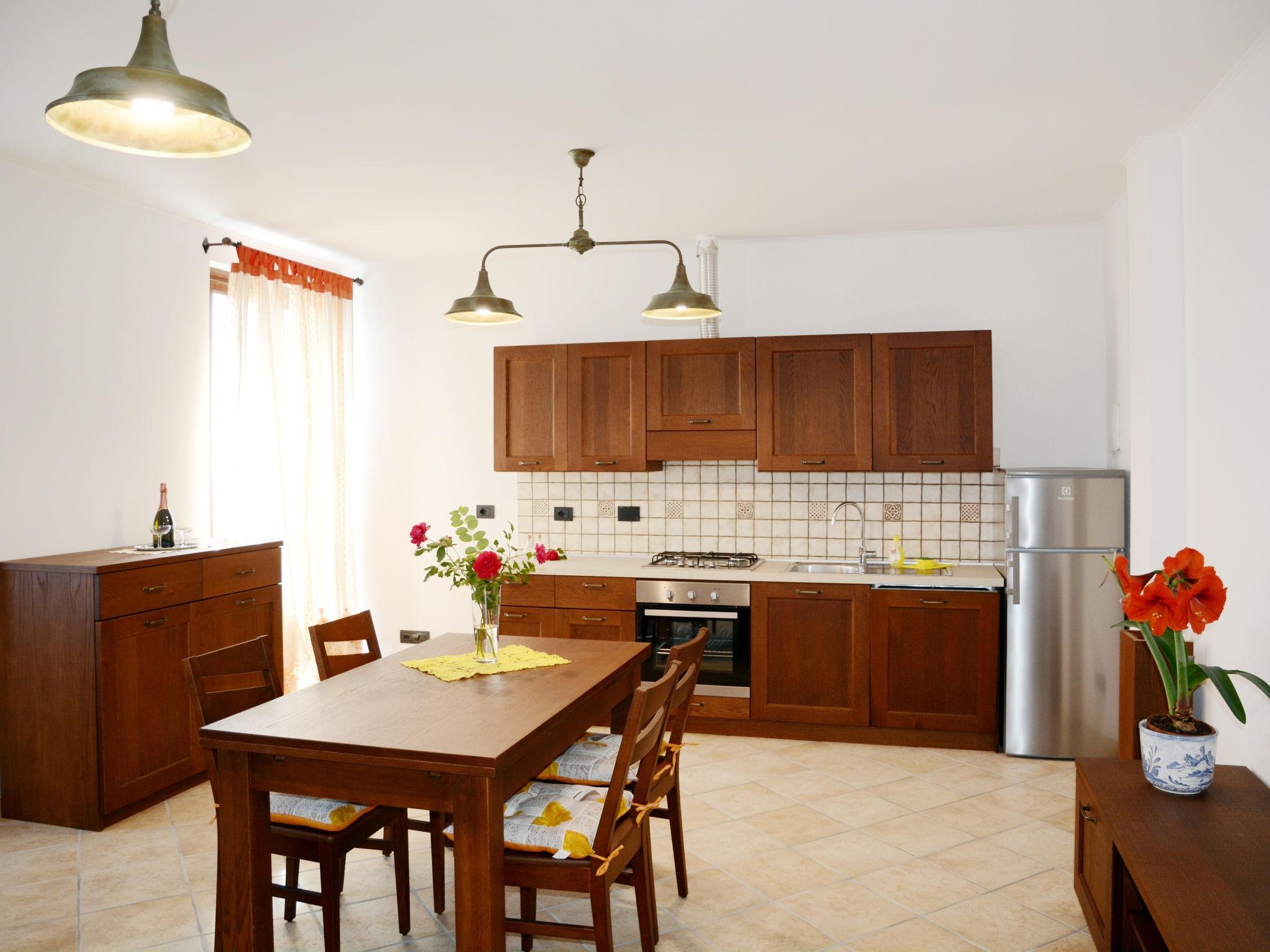 Foto 1 - Apartment mit 2 Schlafzimmern in Savona mit garten