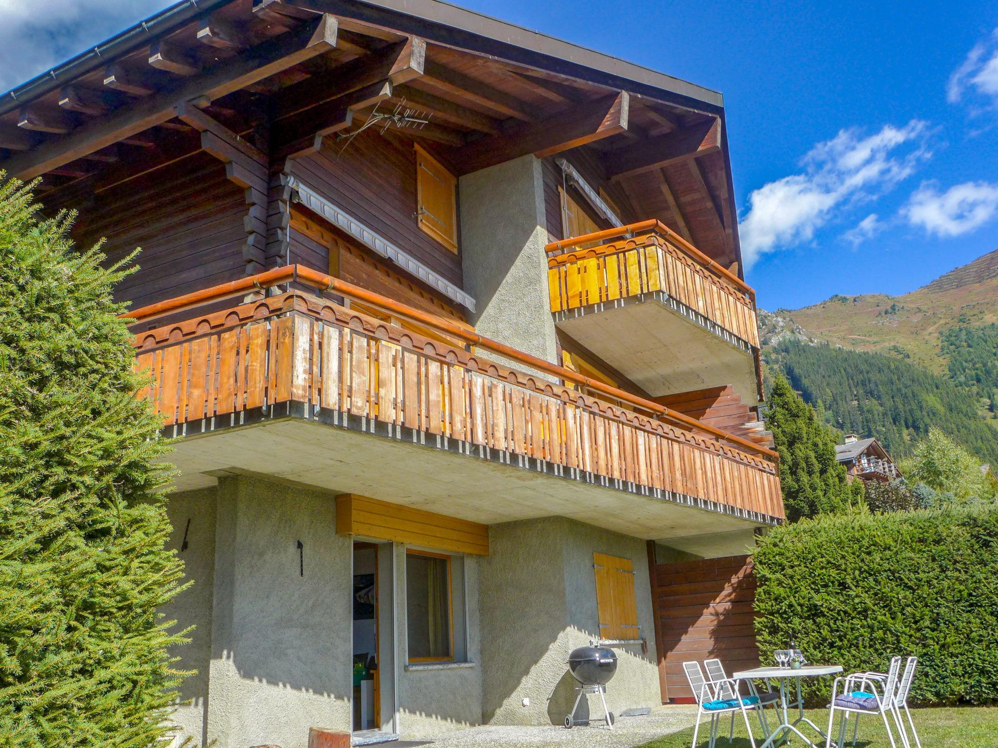 Foto 8 - Apartamento de 1 habitación en Val de Bagnes con terraza y vistas a la montaña