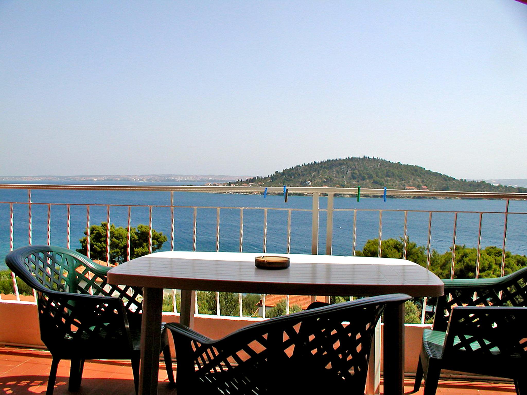 Photo 3 - 2 bedroom Apartment in Kali with swimming pool and sea view