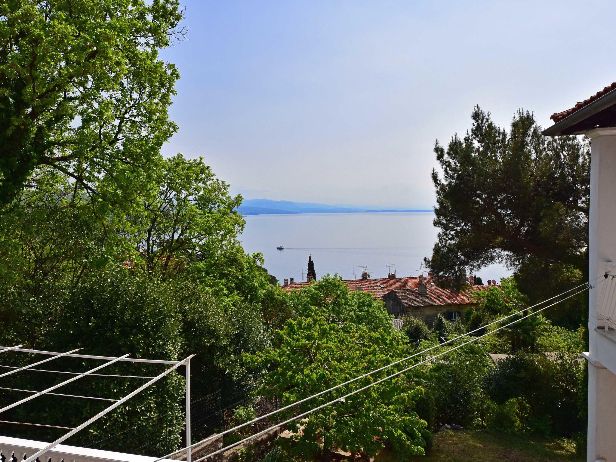 Photo 6 - 2 bedroom House in Opatija with garden and terrace