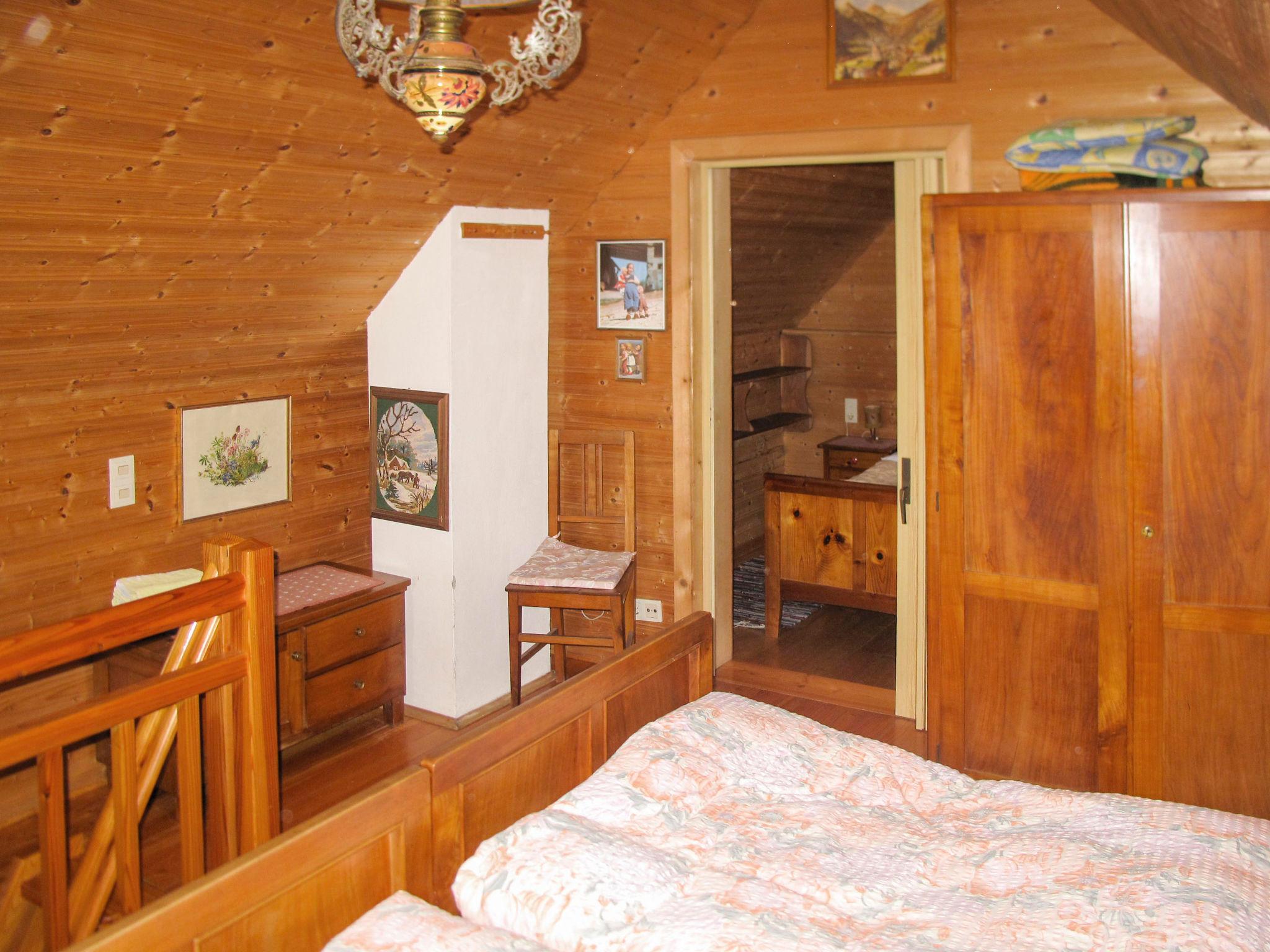 Foto 10 - Casa con 1 camera da letto a Treffen am Ossiacher See con giardino e vista sulle montagne