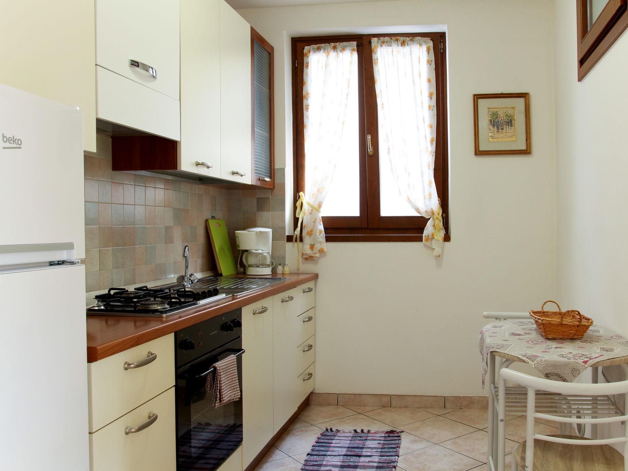 Foto 9 - Apartamento de 1 quarto em Malcesine com jardim e terraço