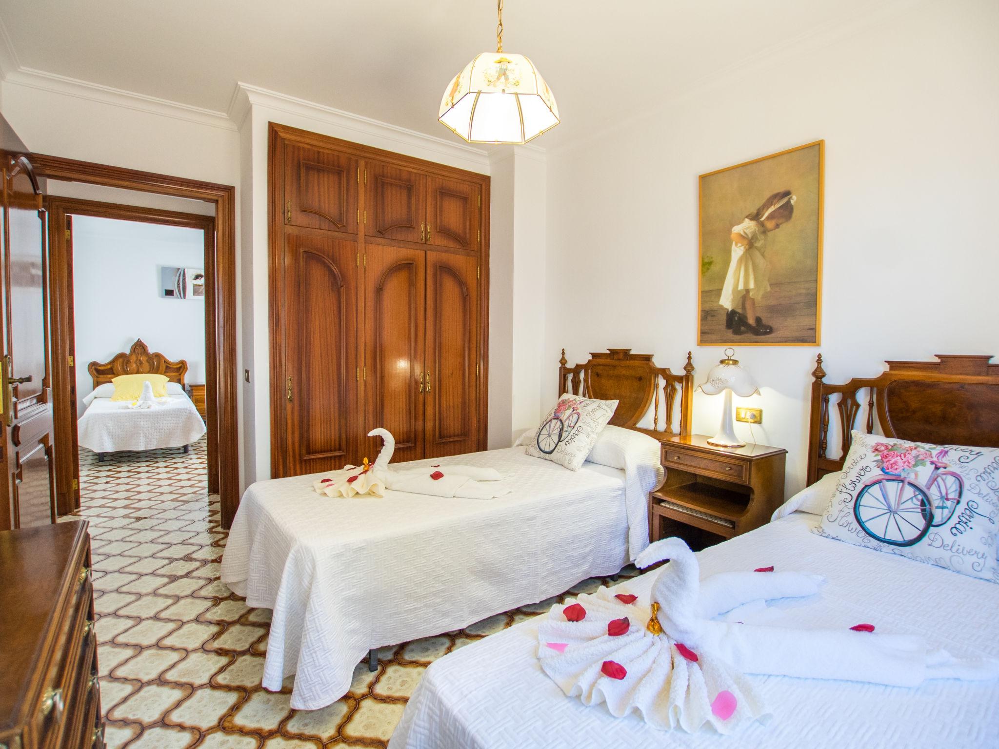 Foto 15 - Casa con 4 camere da letto a Alcúdia con giardino e vista mare