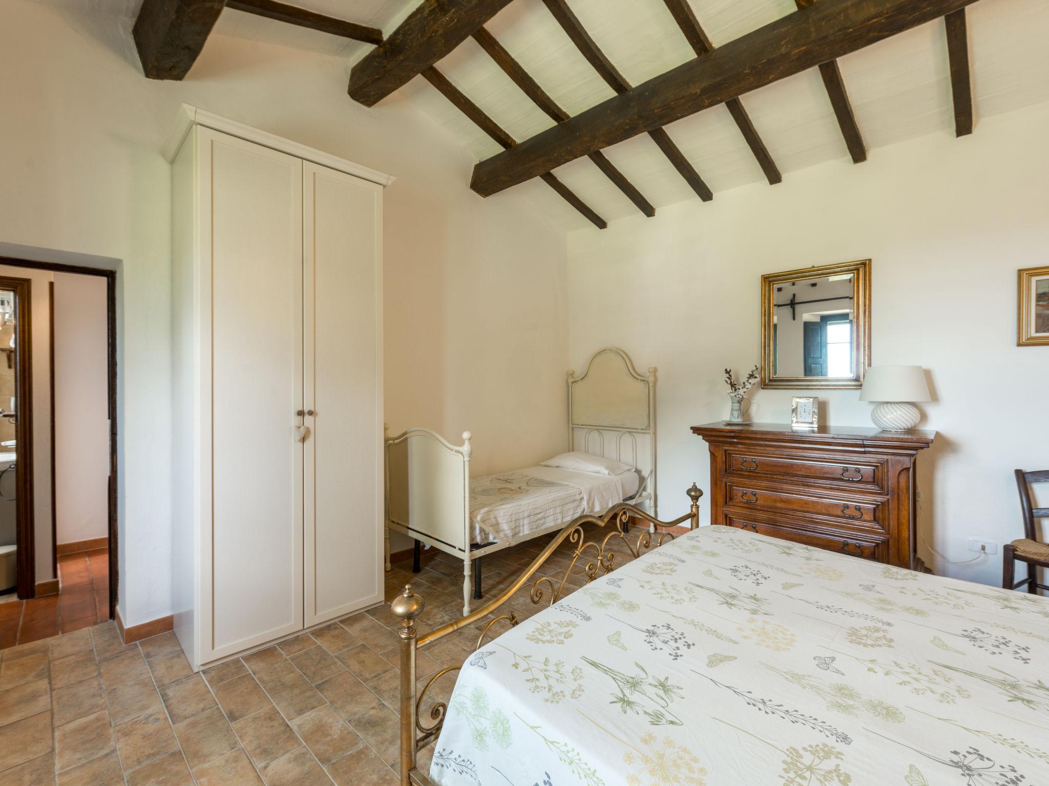 Foto 16 - Casa con 3 camere da letto a Manciano con piscina privata e giardino