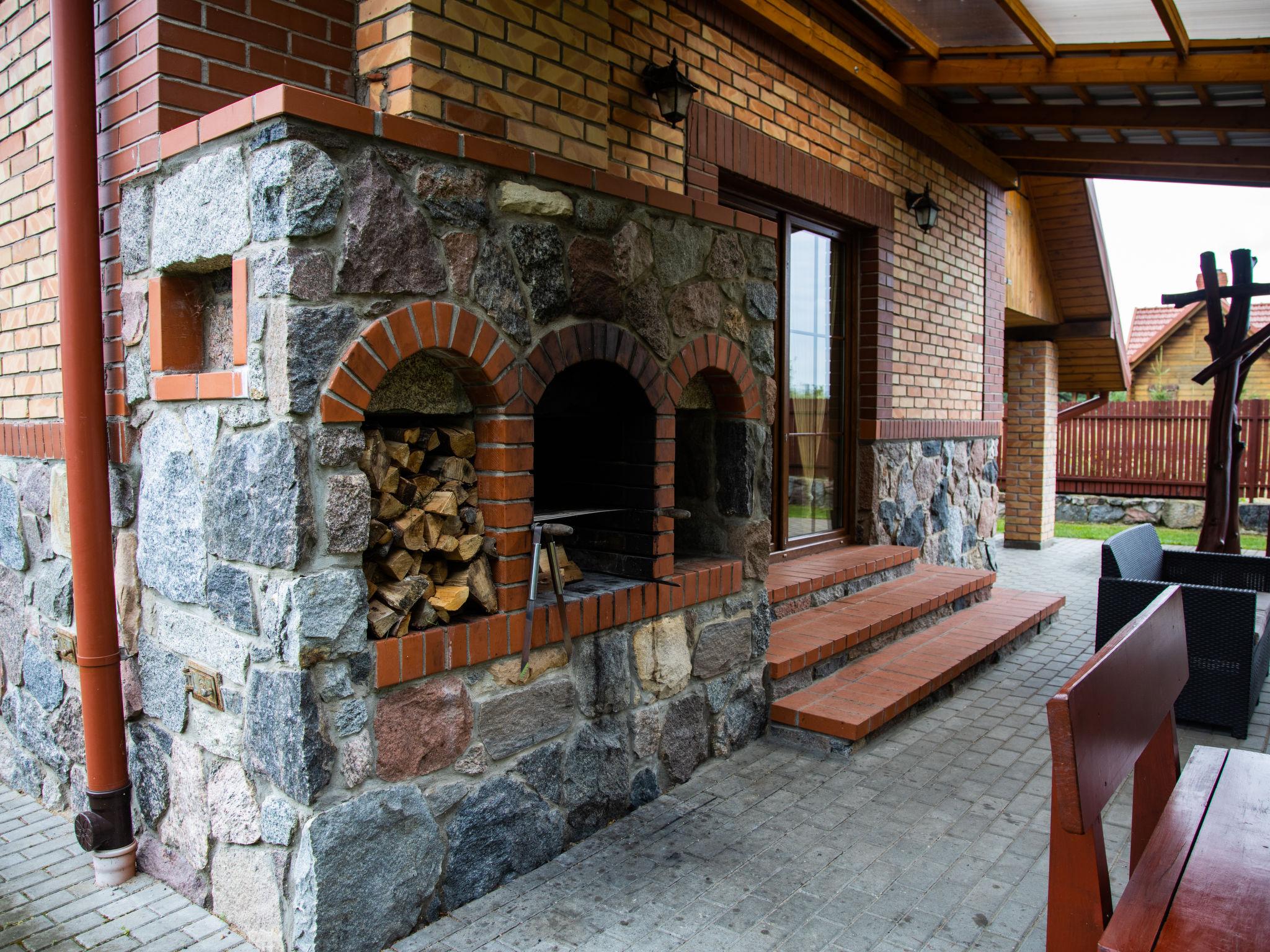 Photo 19 - Maison de 3 chambres à Kalinowo avec jardin et terrasse