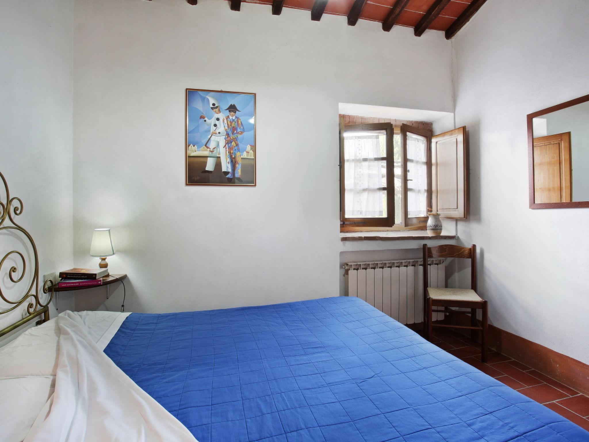 Foto 5 - Apartamento de 1 habitación en Gaiole in Chianti con piscina y jardín