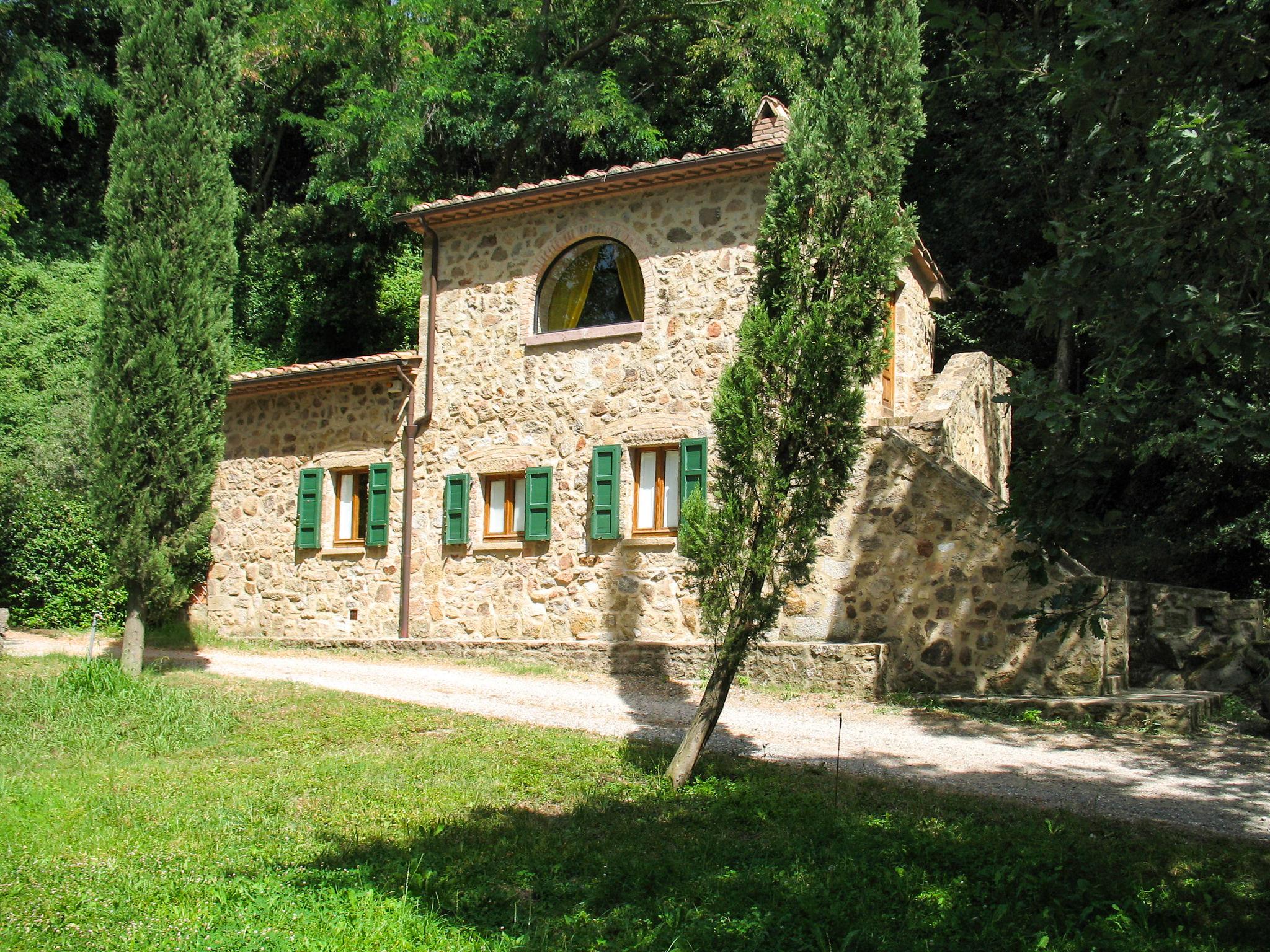 Foto 2 - Casa de 2 quartos em Roccastrada com piscina e jardim