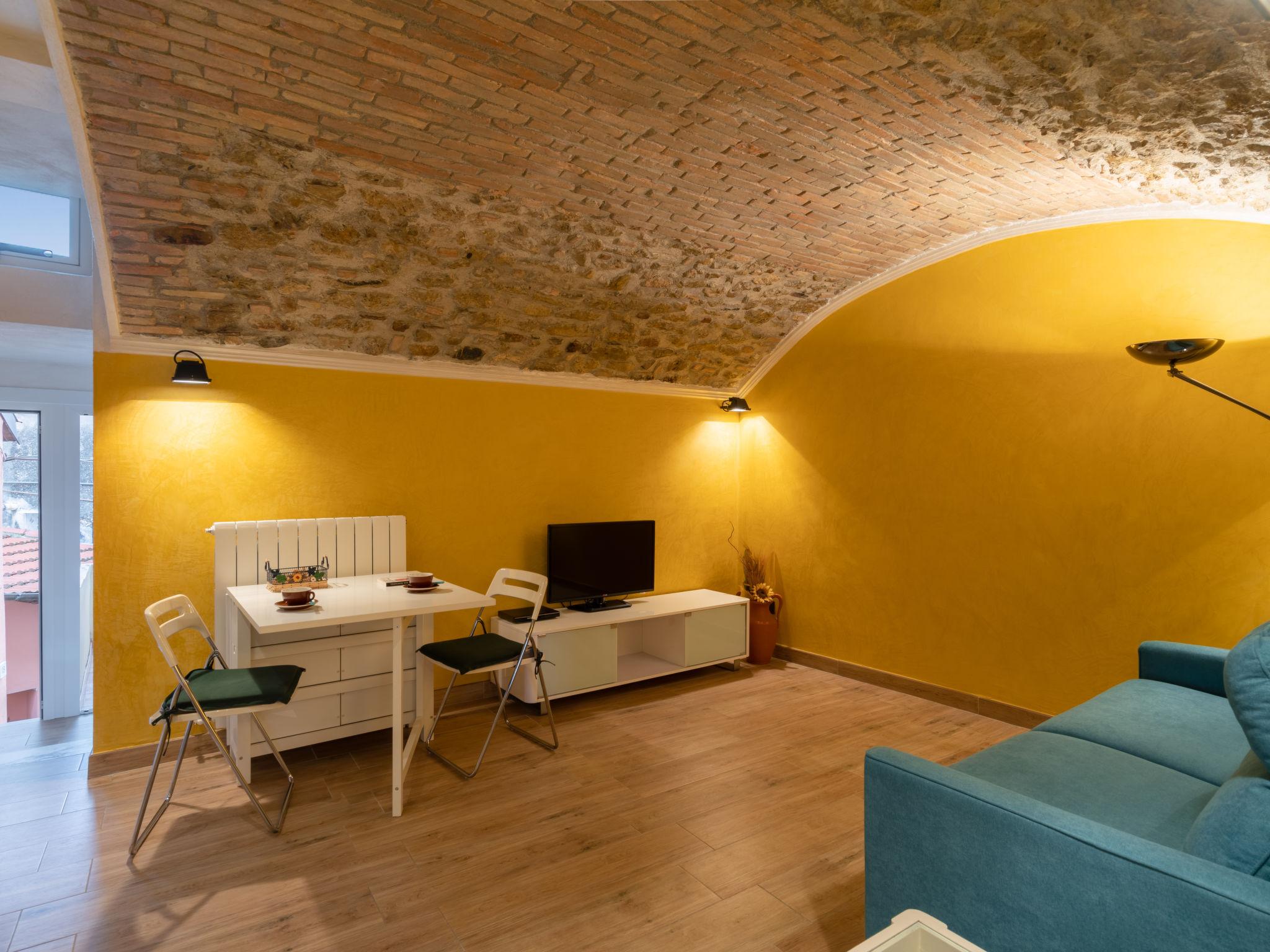 Foto 4 - Apartment mit 1 Schlafzimmer in Ventimiglia mit blick aufs meer