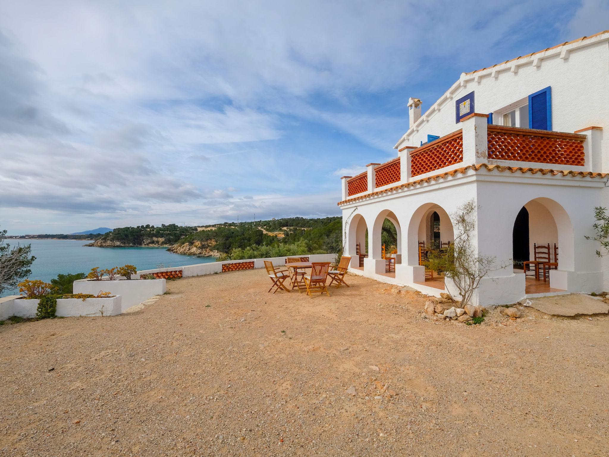 Foto 2 - Haus mit 6 Schlafzimmern in l'Ametlla de Mar mit terrasse und blick aufs meer