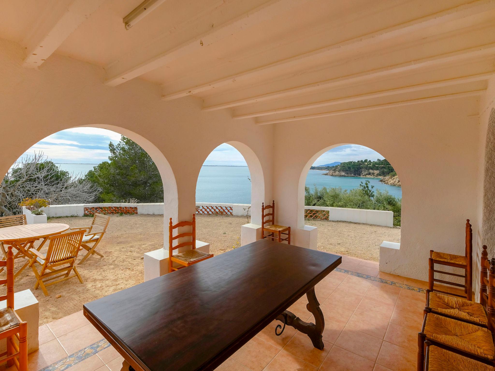 Photo 20 - Maison de 6 chambres à l'Ametlla de Mar avec terrasse et vues à la mer