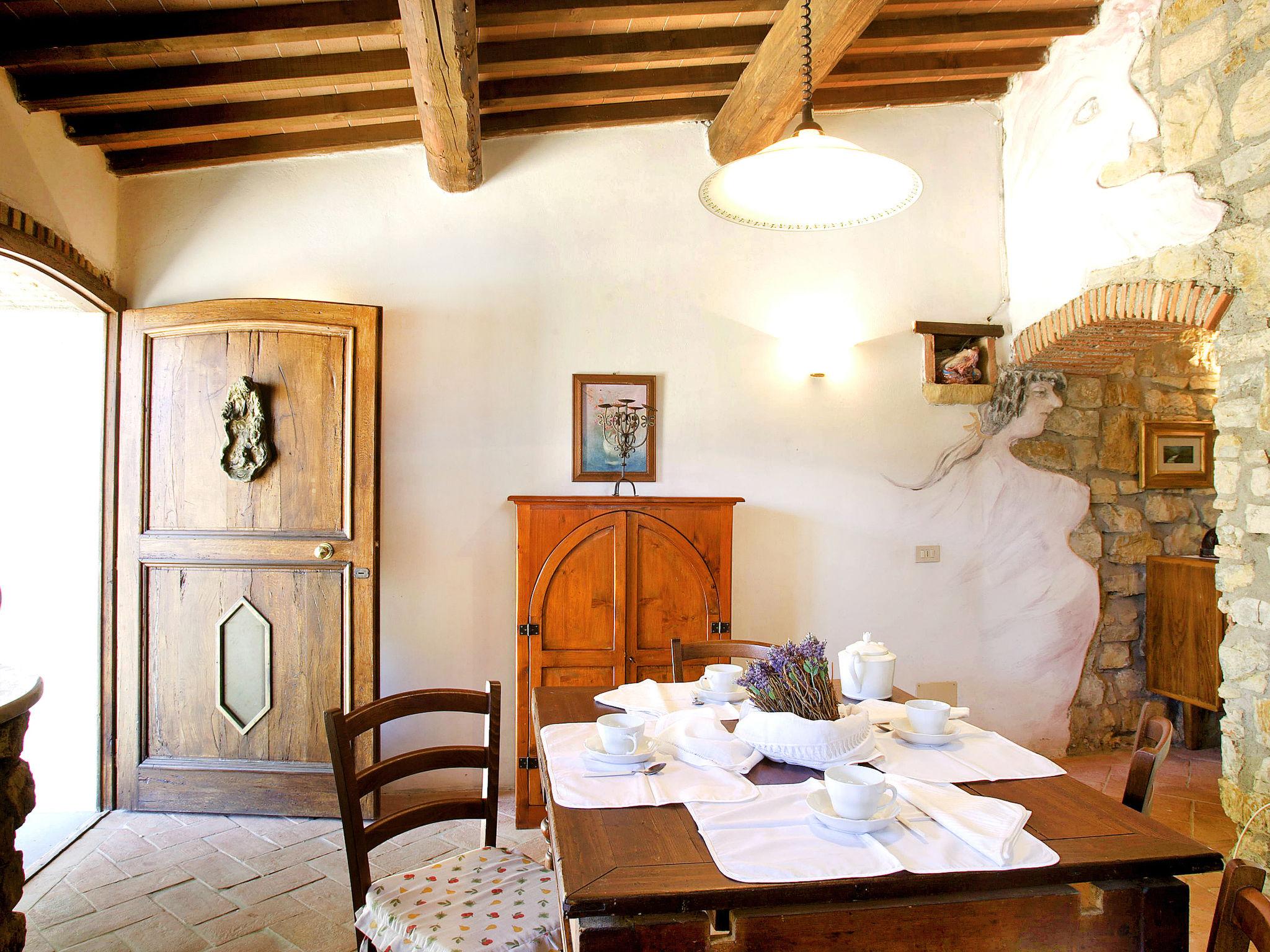 Photo 6 - Maison de 3 chambres à Monteverdi Marittimo avec piscine et vues à la mer