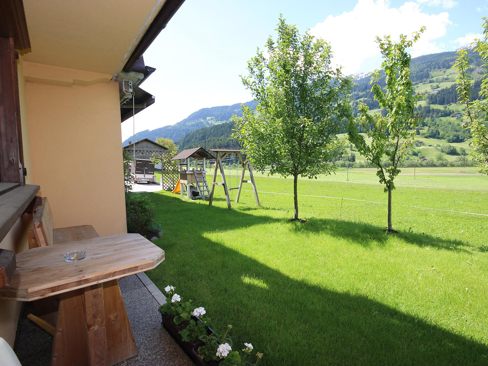 Photo 13 - 2 bedroom Apartment in Stumm with garden and mountain view