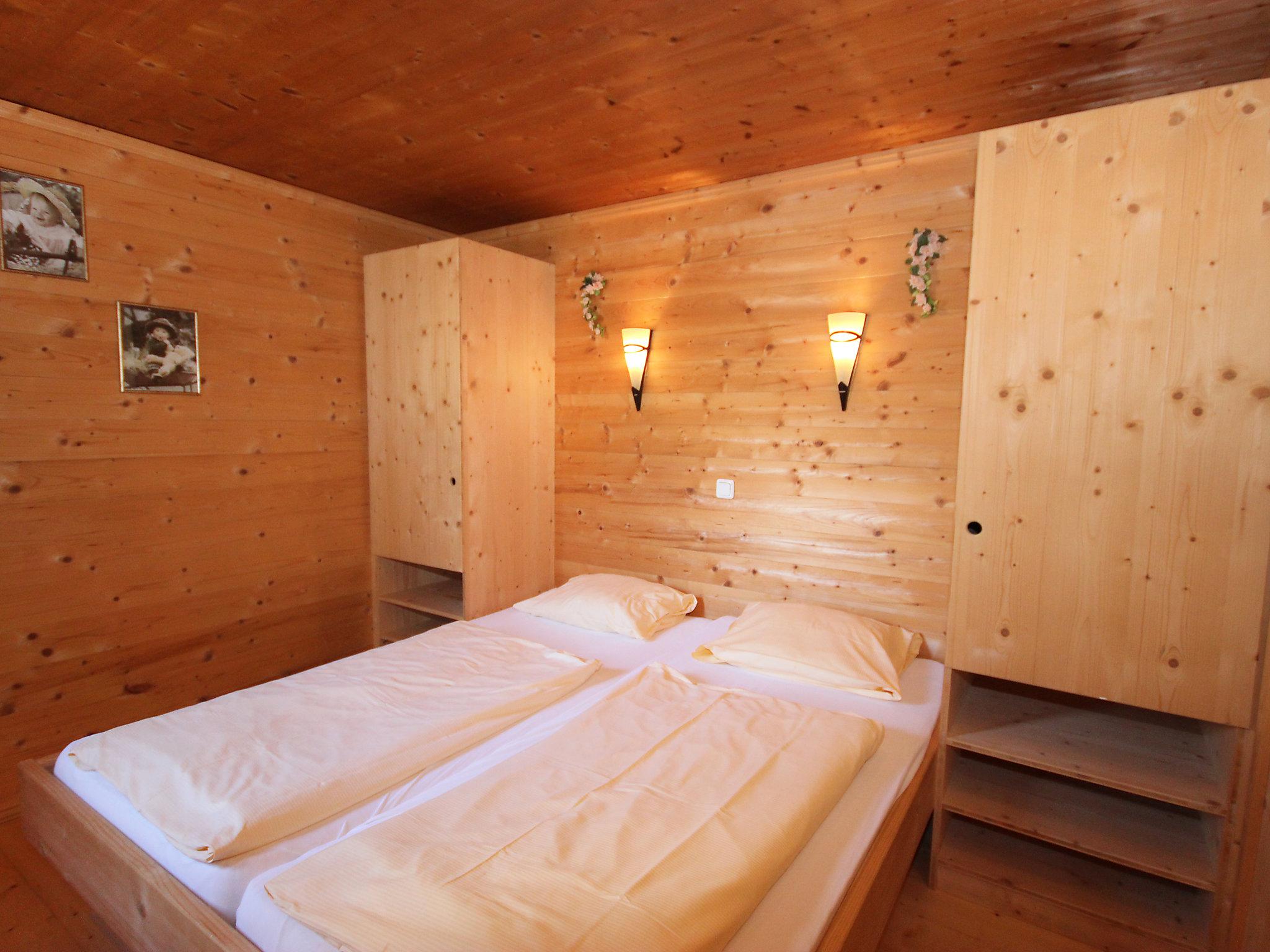 Foto 10 - Appartamento con 2 camere da letto a Stumm con giardino e vista sulle montagne